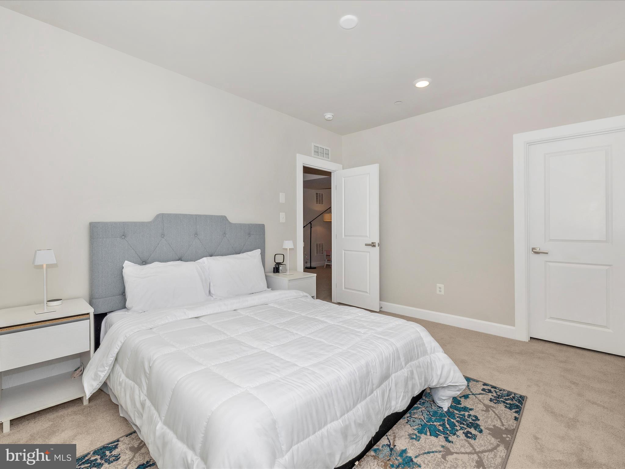 6150 Fallfish Ct