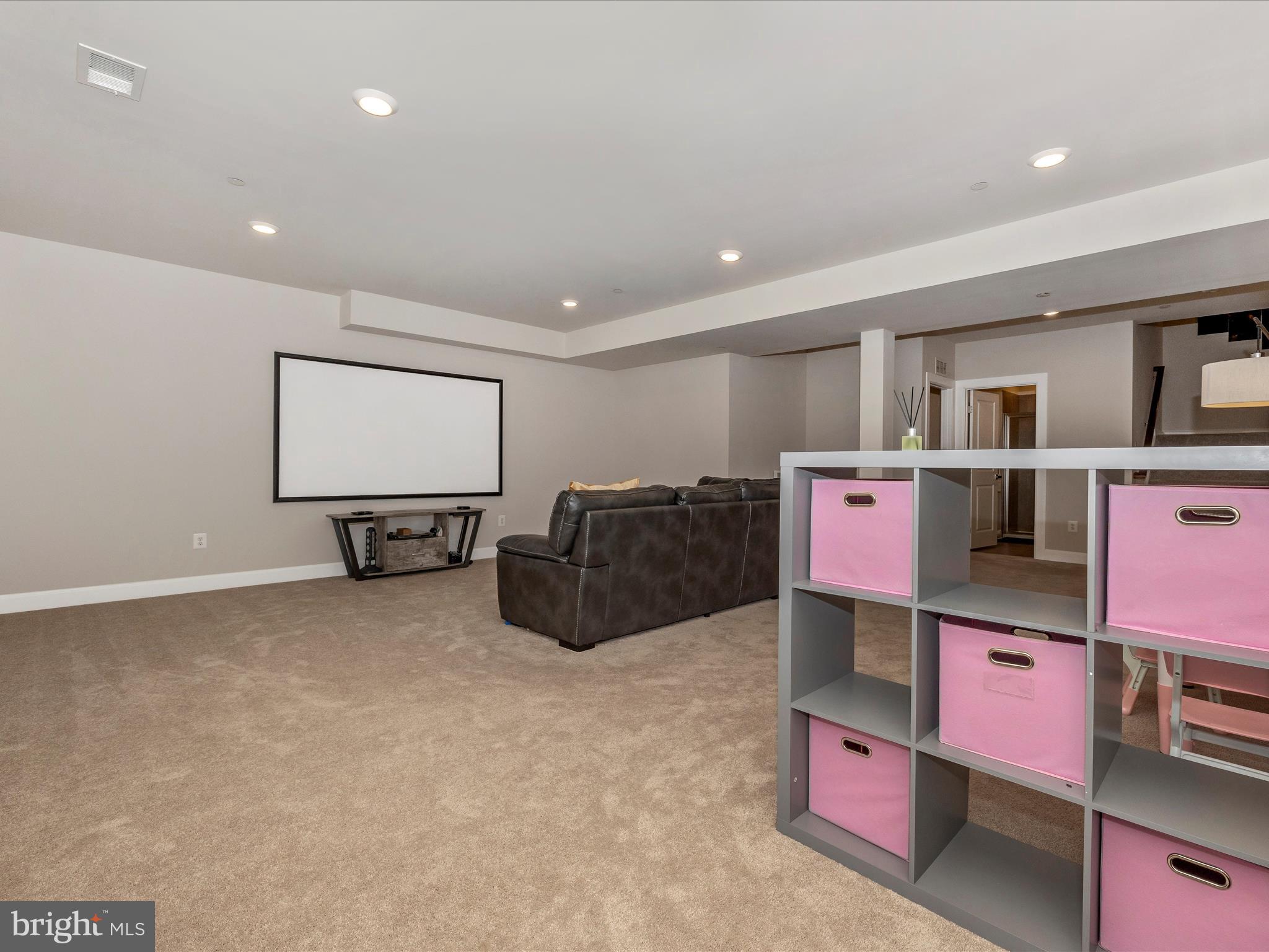 6150 Fallfish Ct
