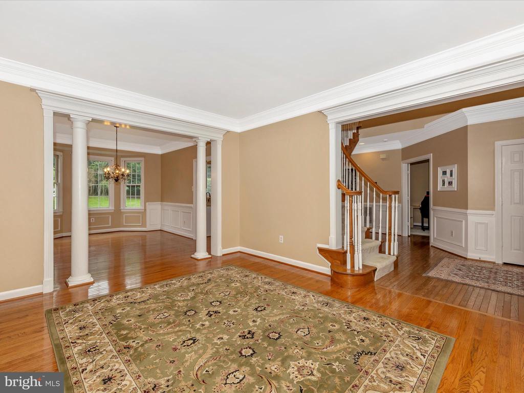 11005 Gray Marsh Pl