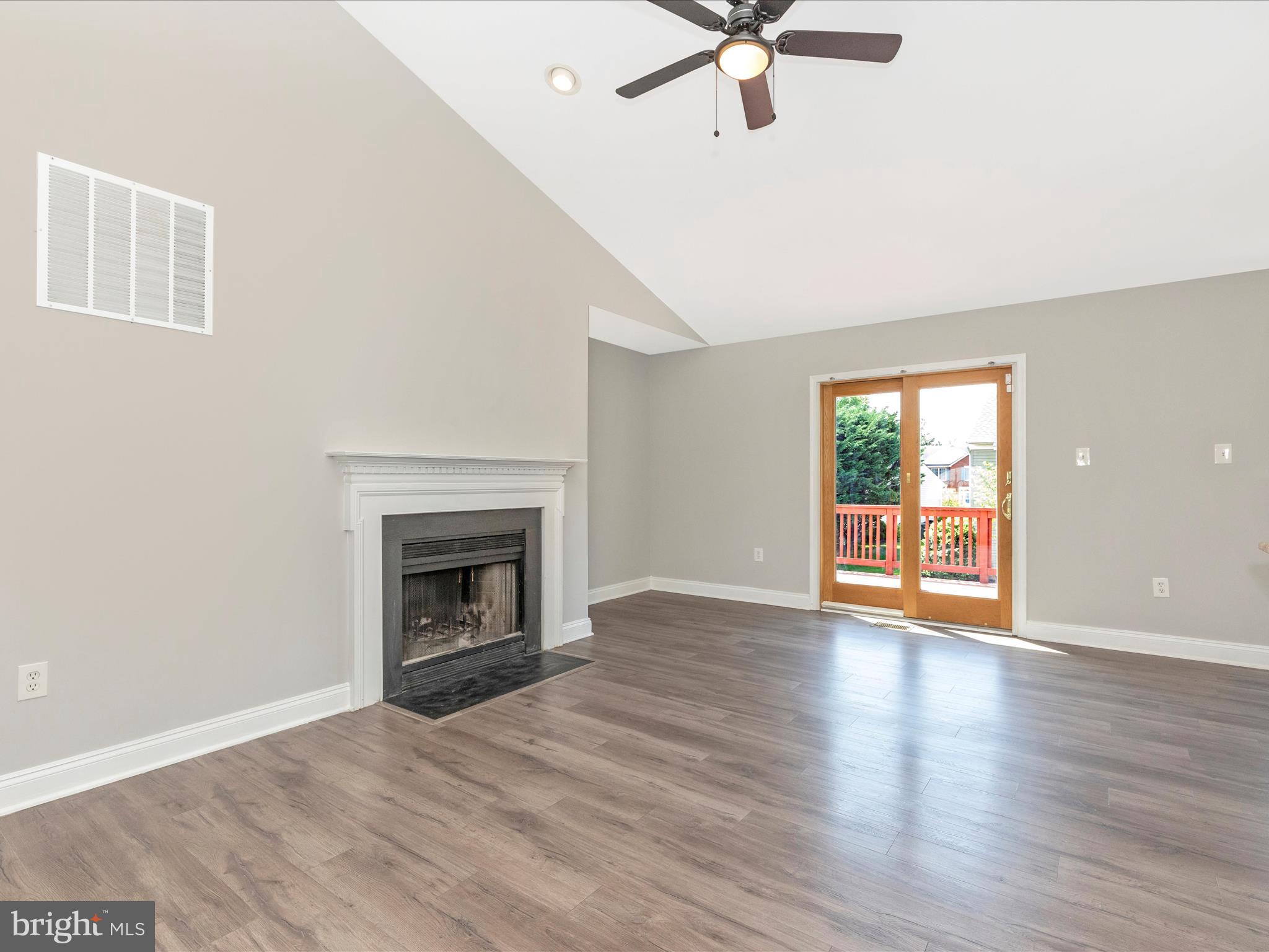 1005 Bexhill Dr