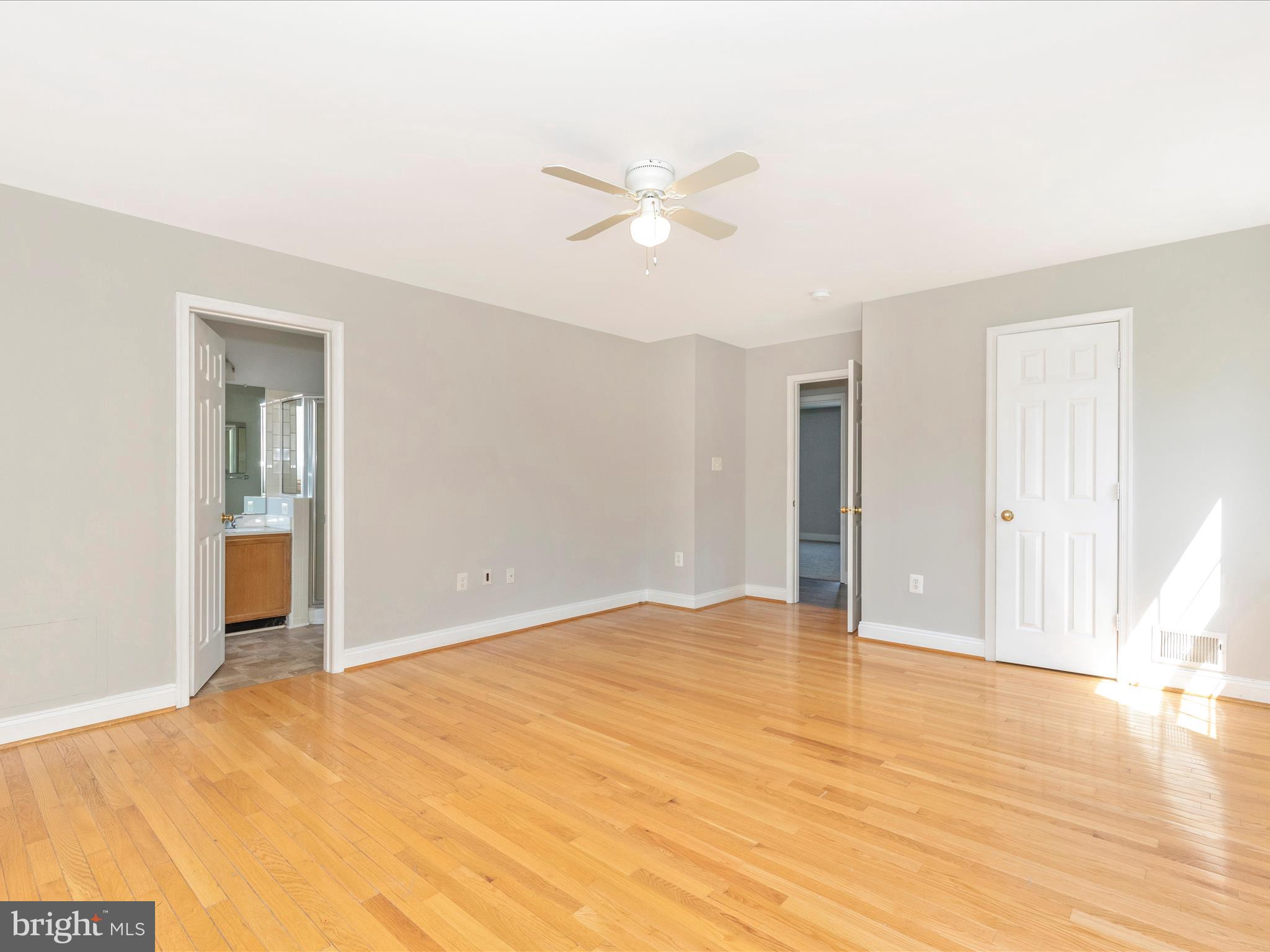 1005 Bexhill Dr