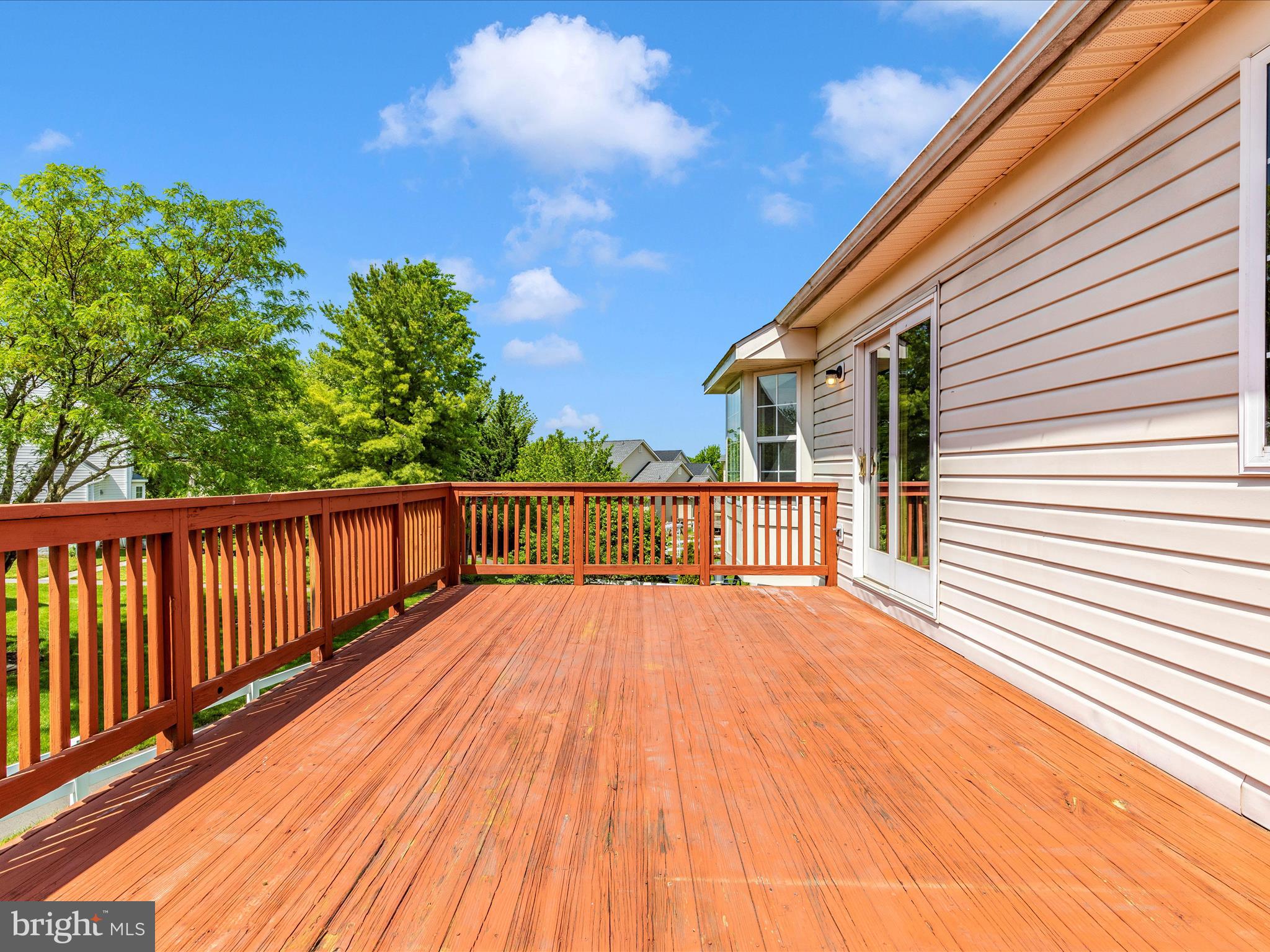 1005 Bexhill Dr