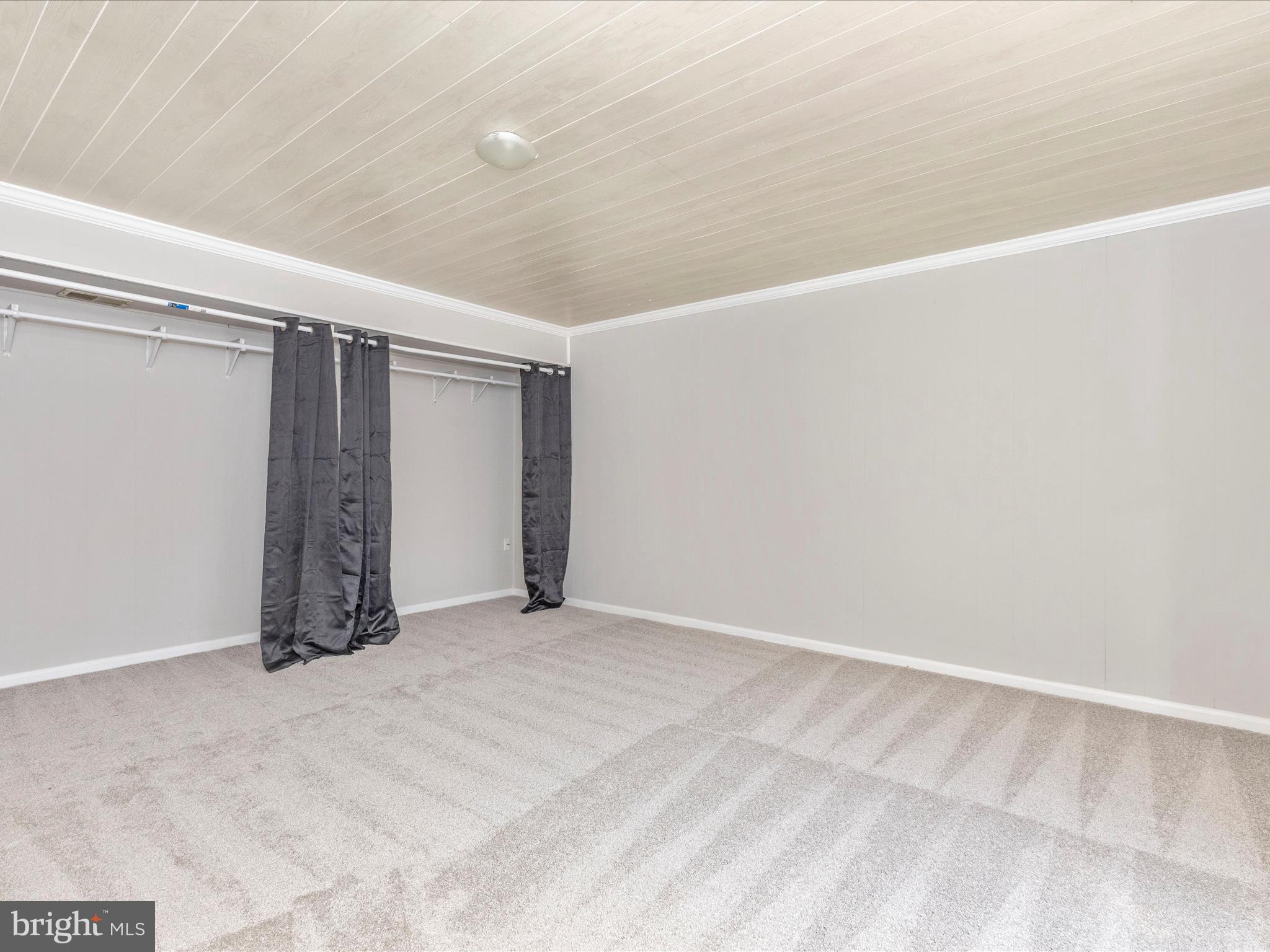 1005 Bexhill Dr