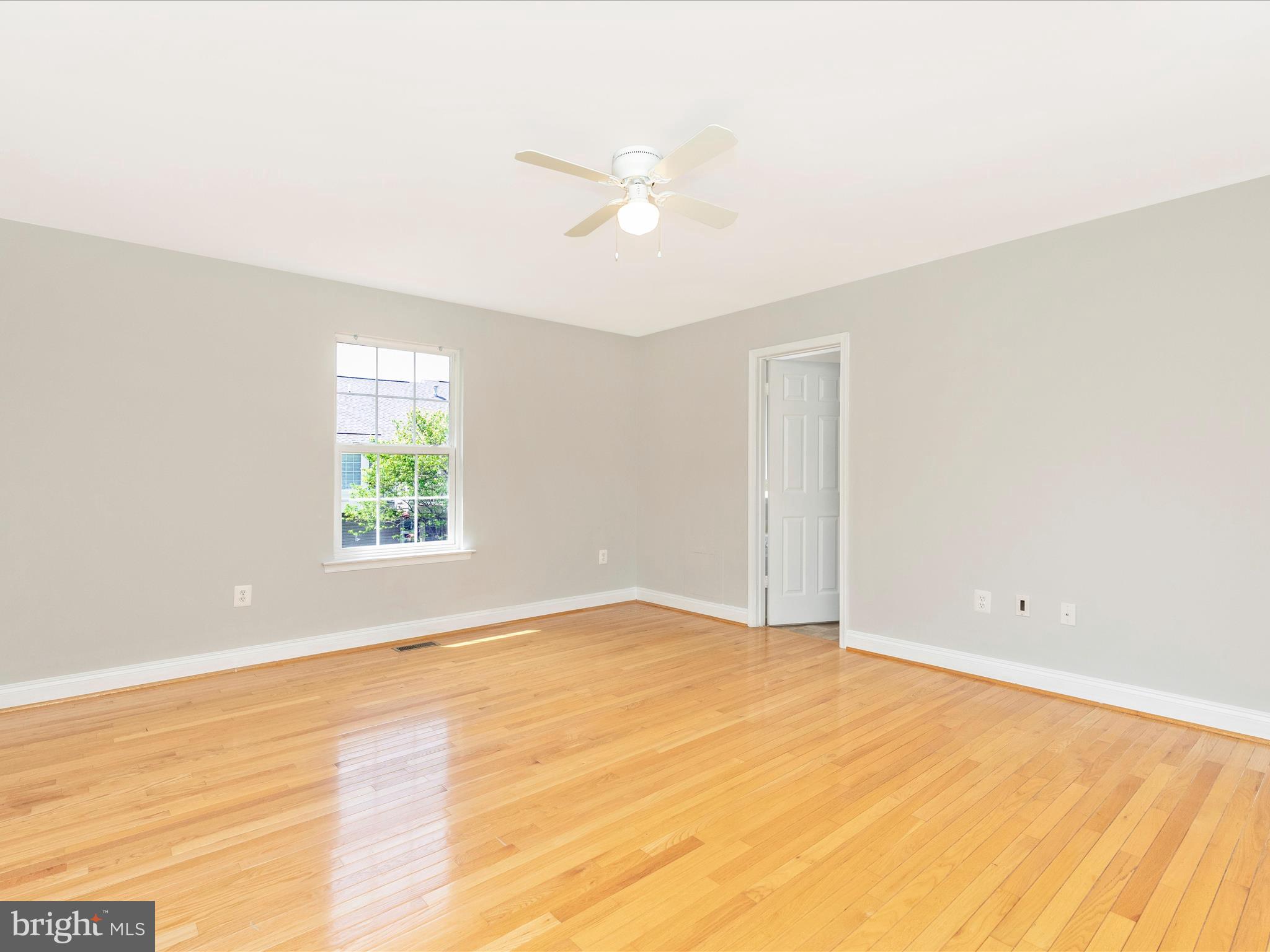 1005 Bexhill Dr