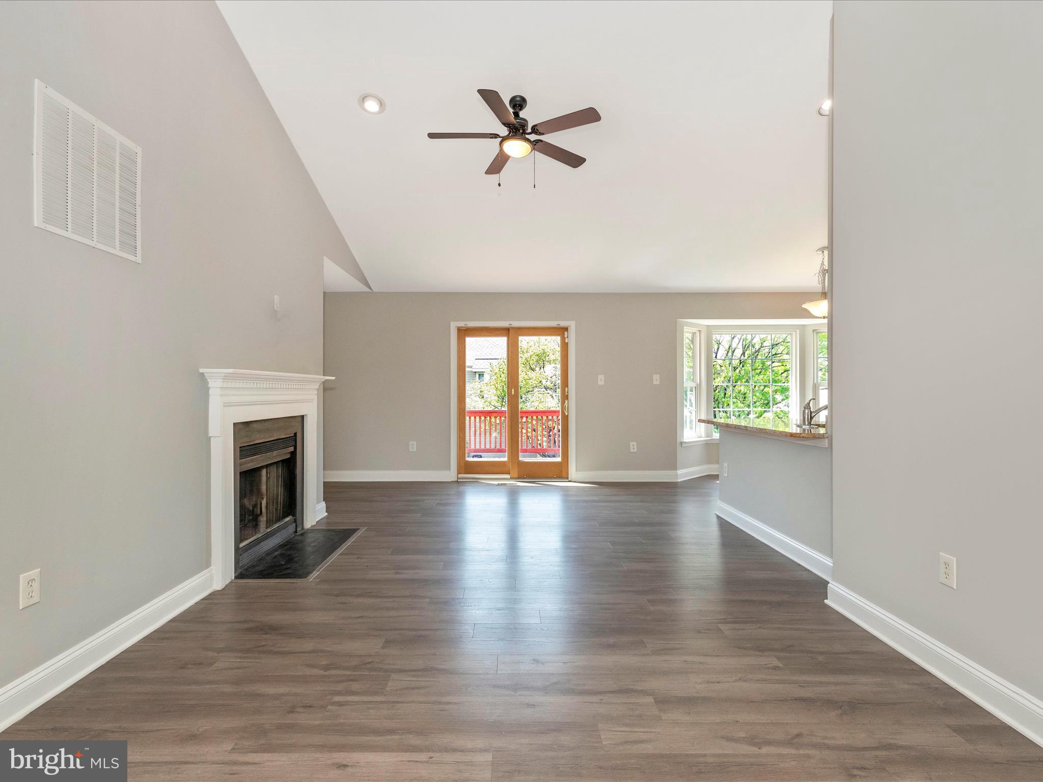 1005 Bexhill Dr