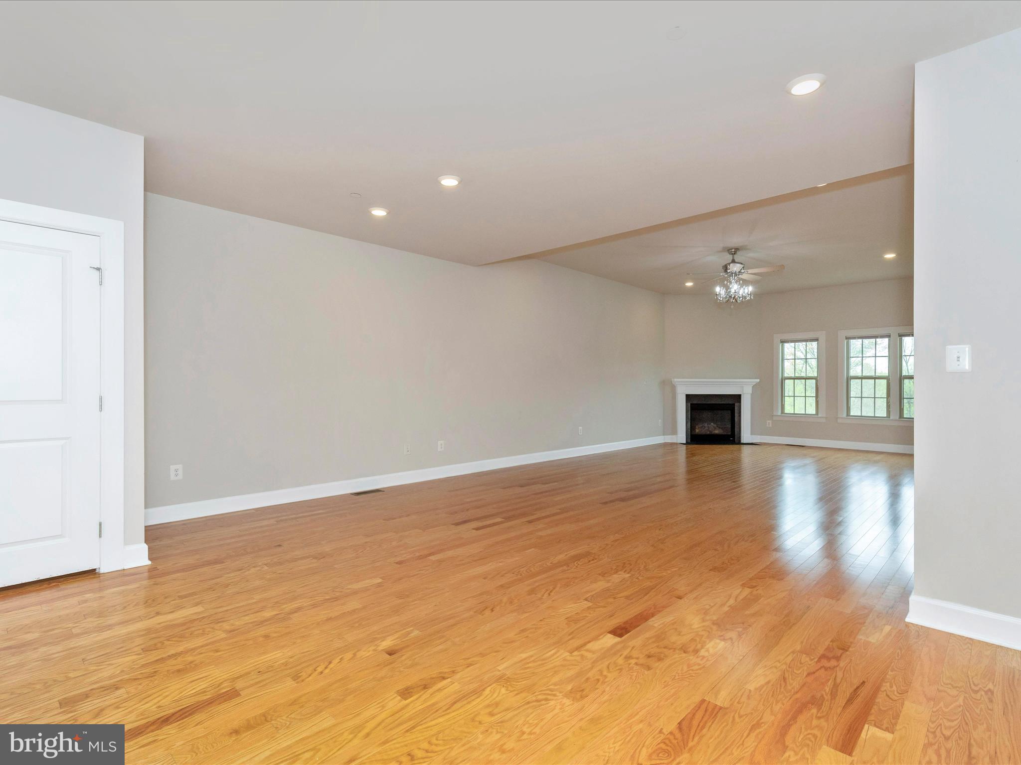 3838 Fulham Rd