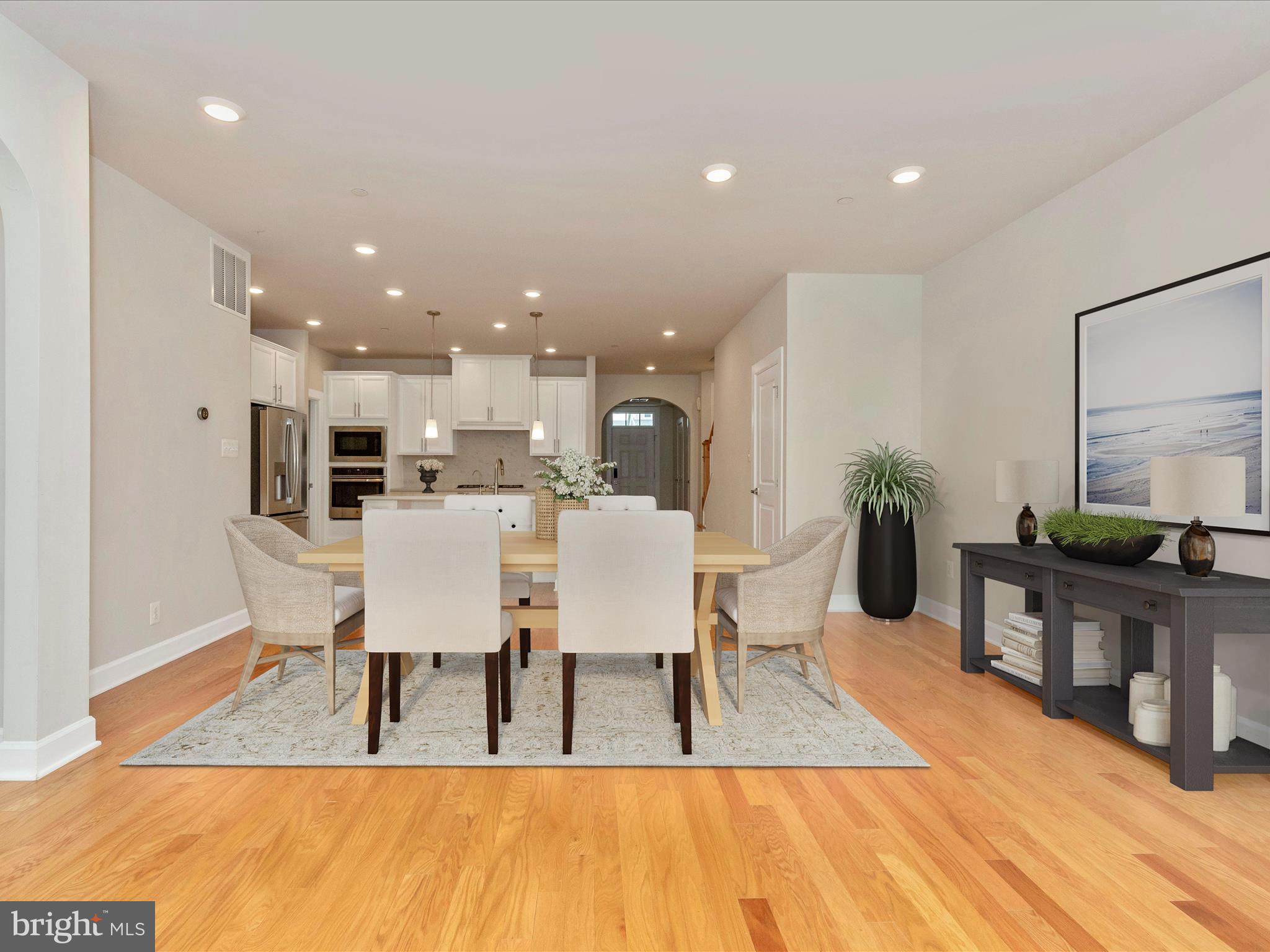 3838 Fulham Rd