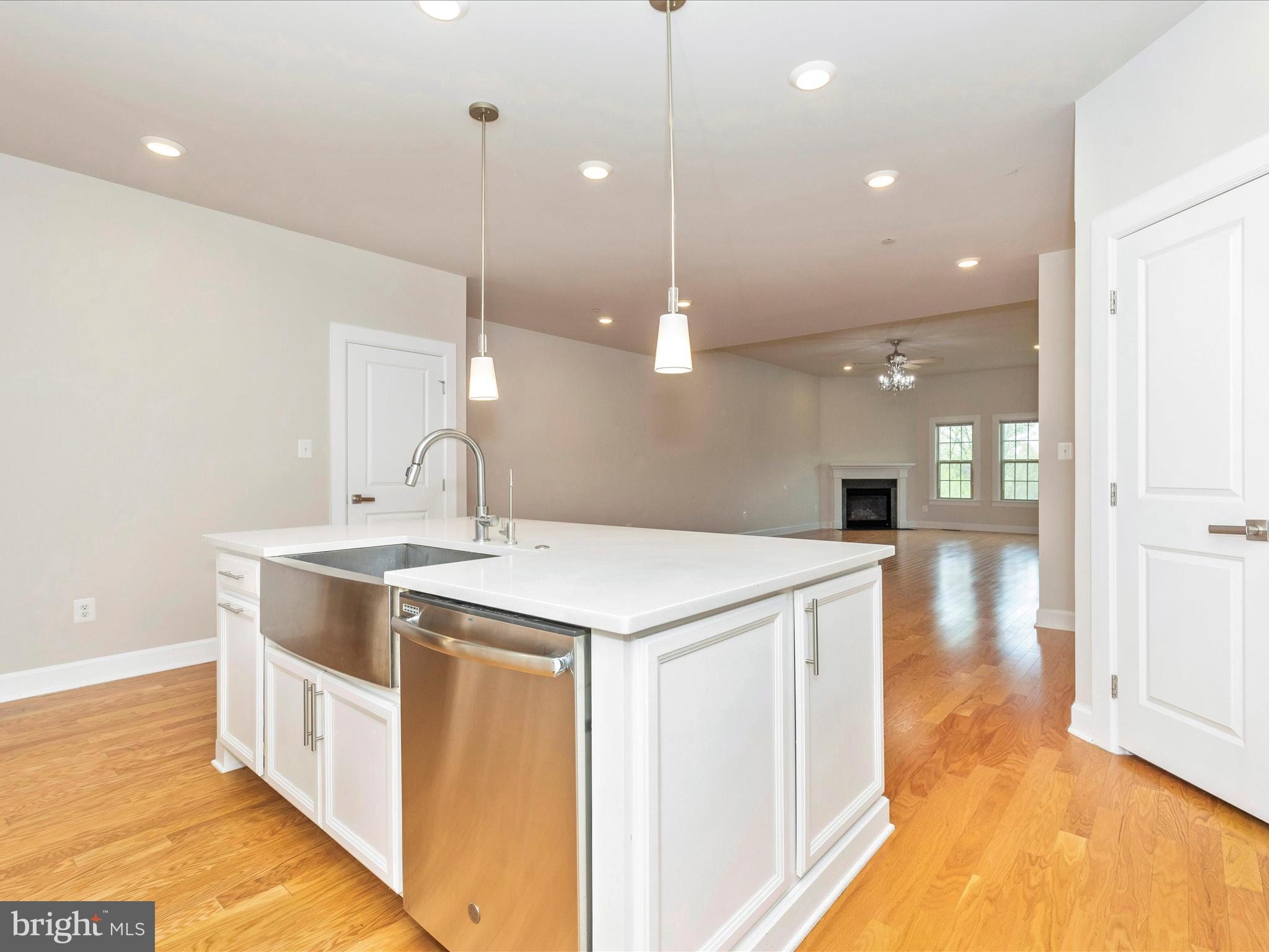 3838 Fulham Rd