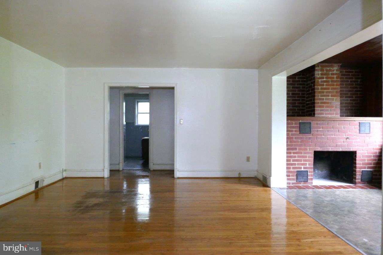 4318 Buckeystown Pike