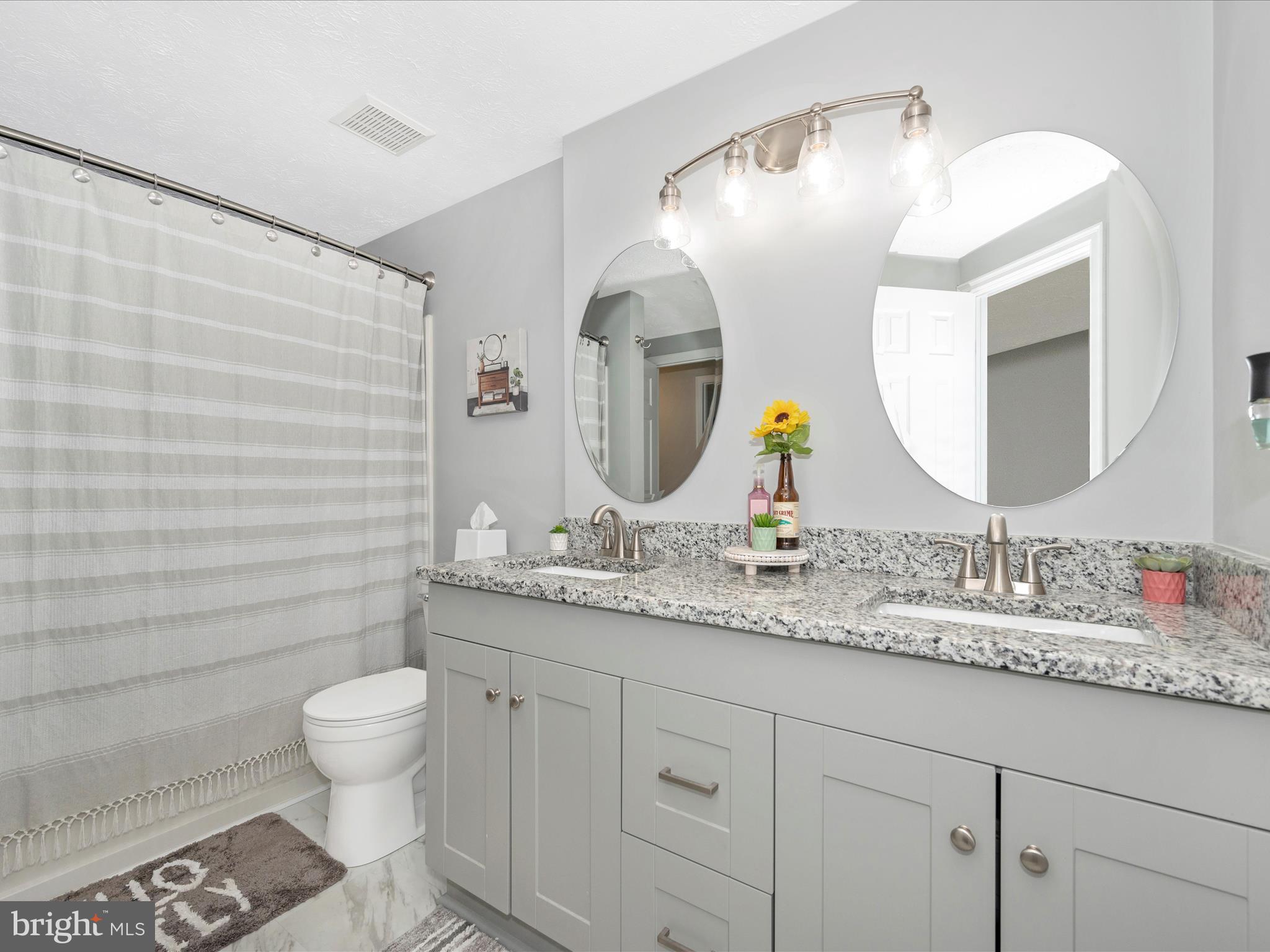 812 Stratford Way #F