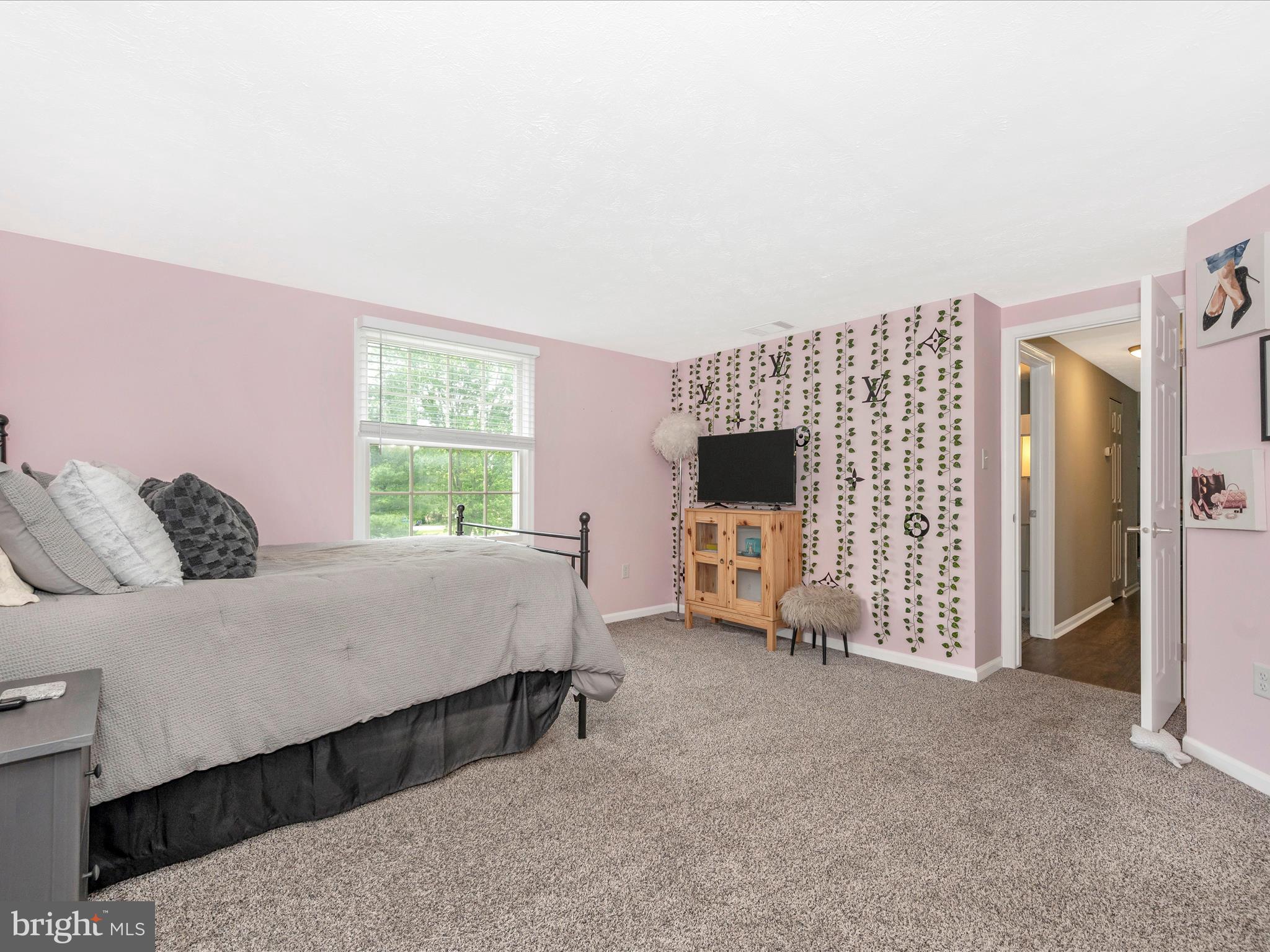 812 Stratford Way #F