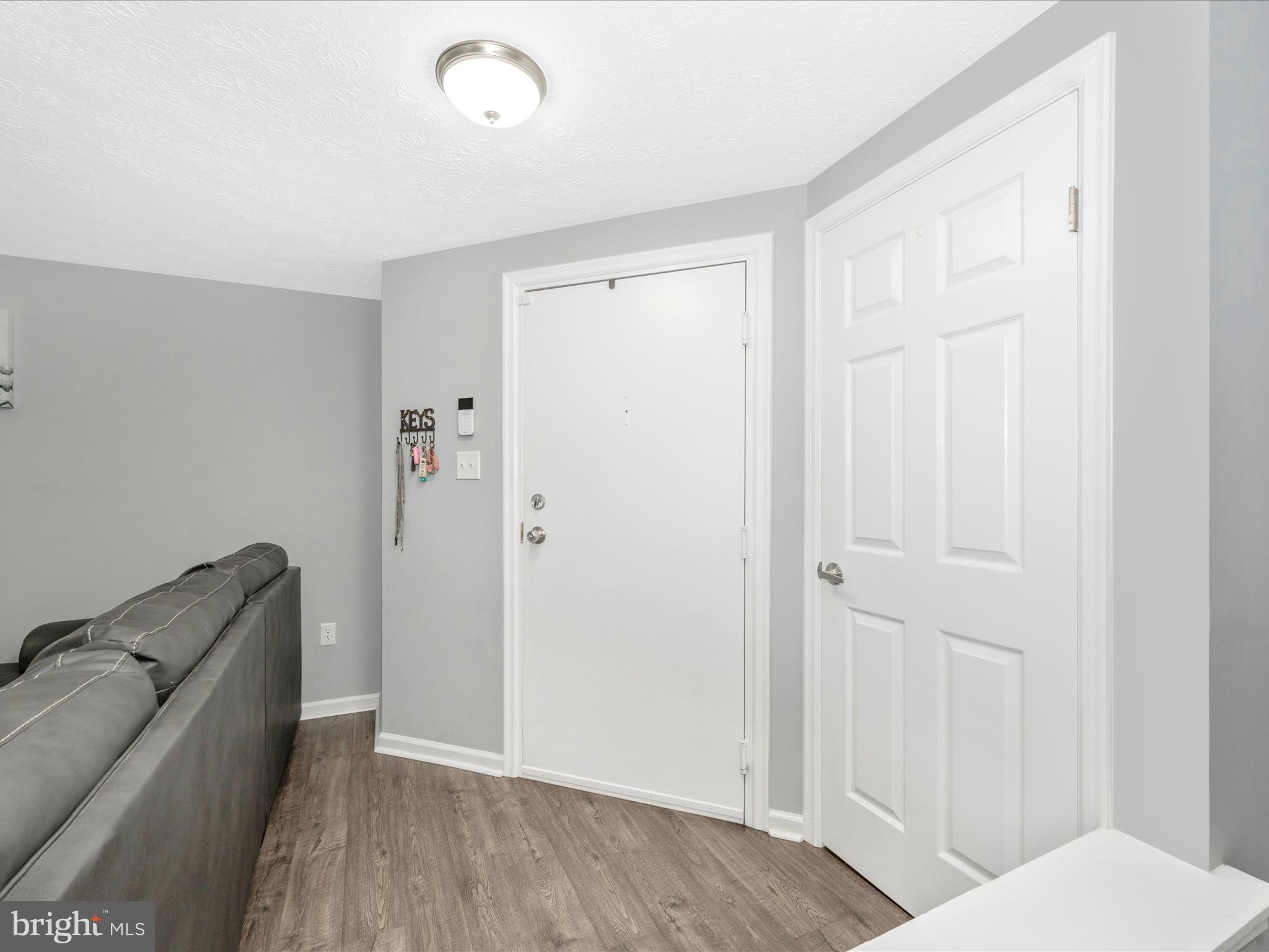 812 Stratford Way #F