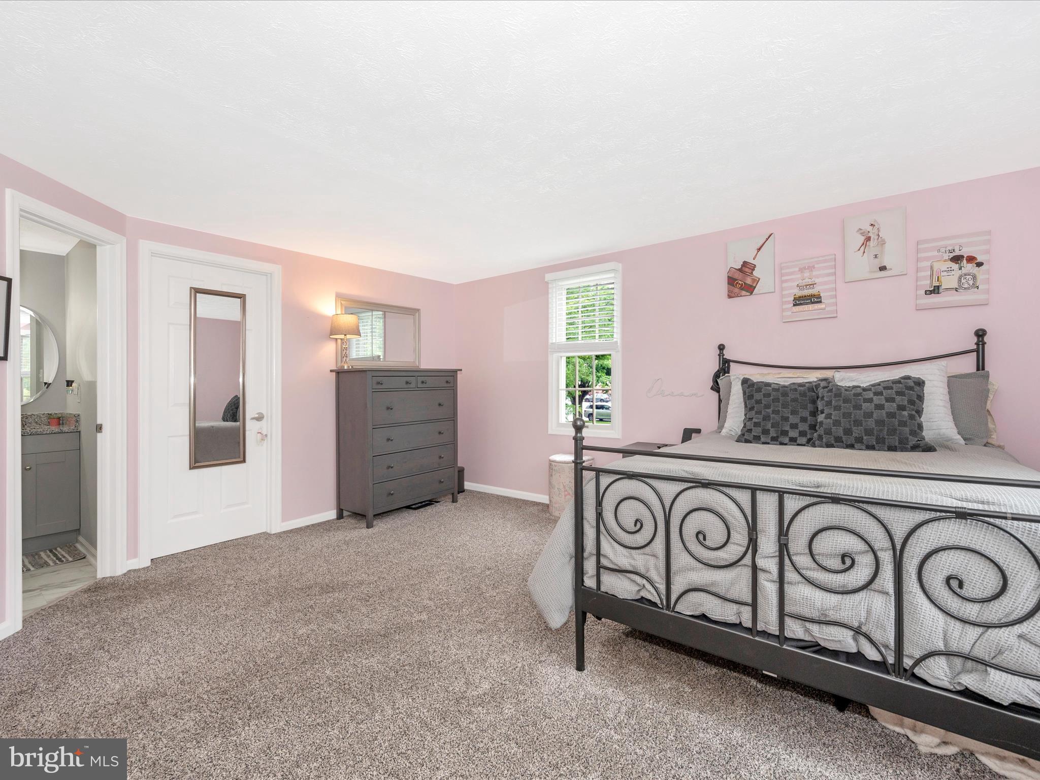 812 Stratford Way #F