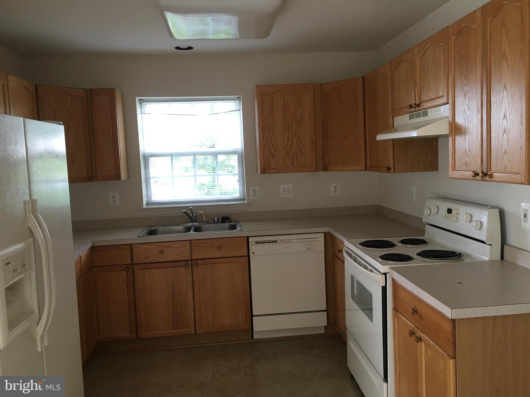 597 CAWLEY DR #5 1B