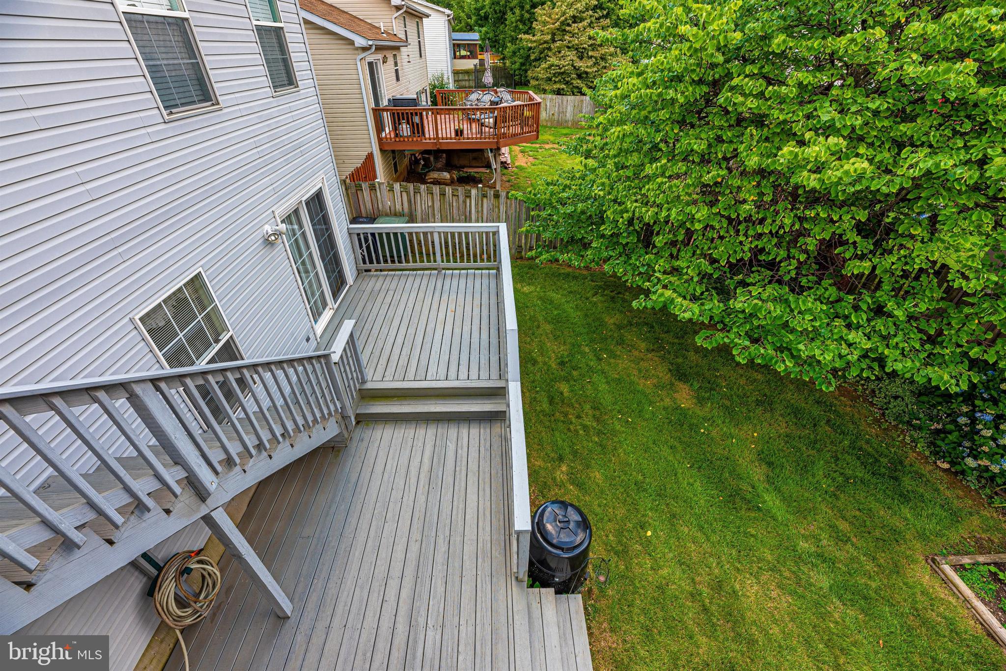 213 Bishops Glen Dr