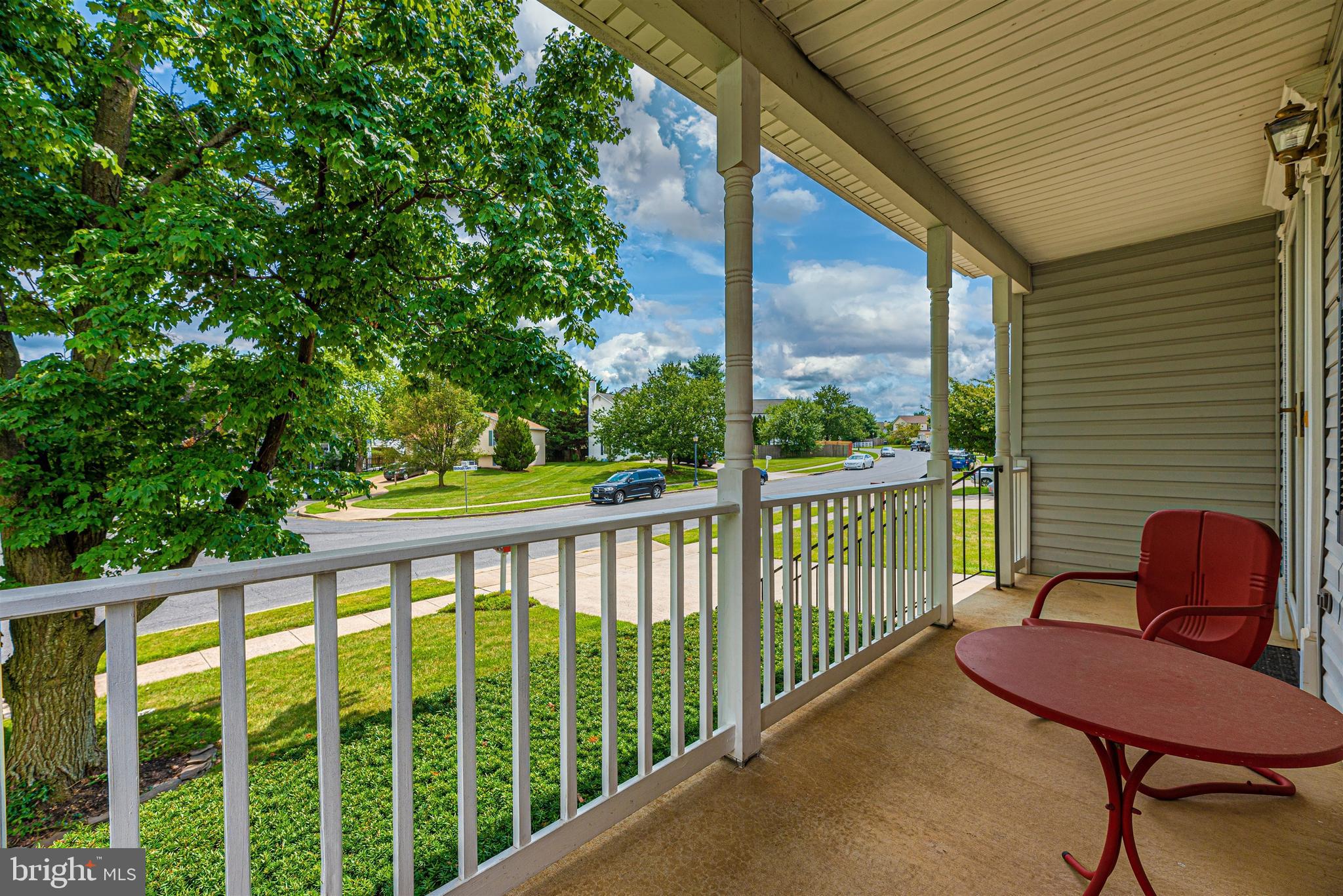 213 Bishops Glen Dr