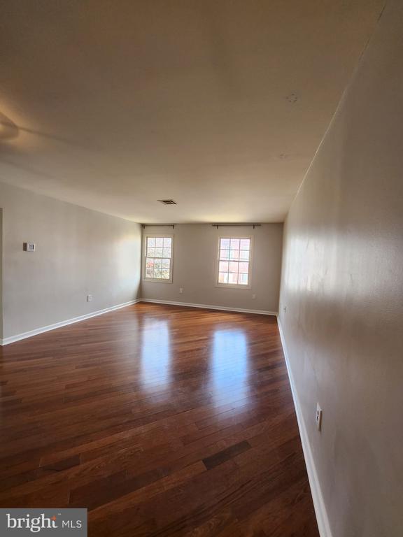 10 W ALL SAINTS ST #205