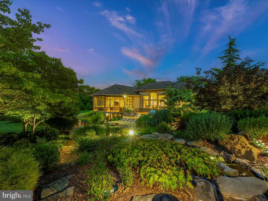 4512 Teen Barnes Rd