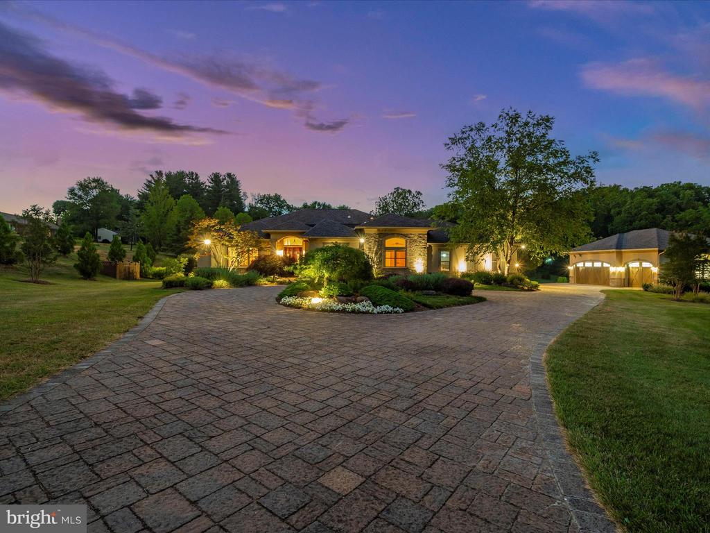 4512 Teen Barnes Rd