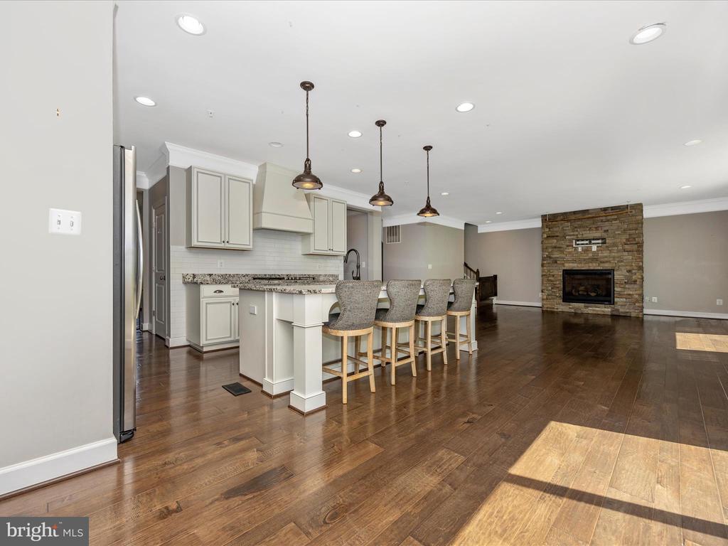 9921 Arapahoe Rd