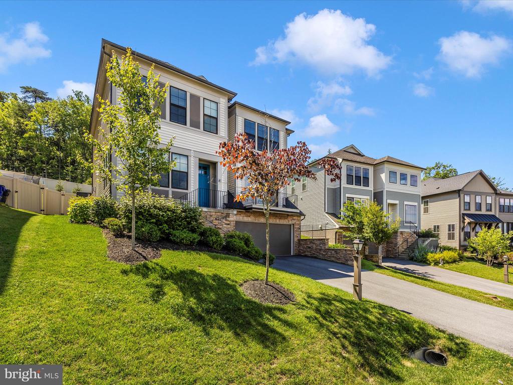 9921 Arapahoe Rd