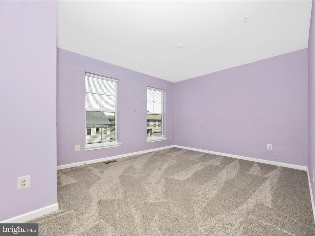 9921 Arapahoe Rd