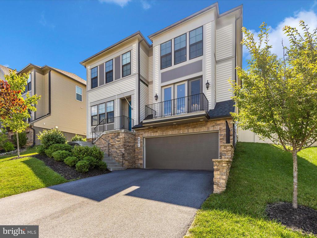 9921 Arapahoe Rd
