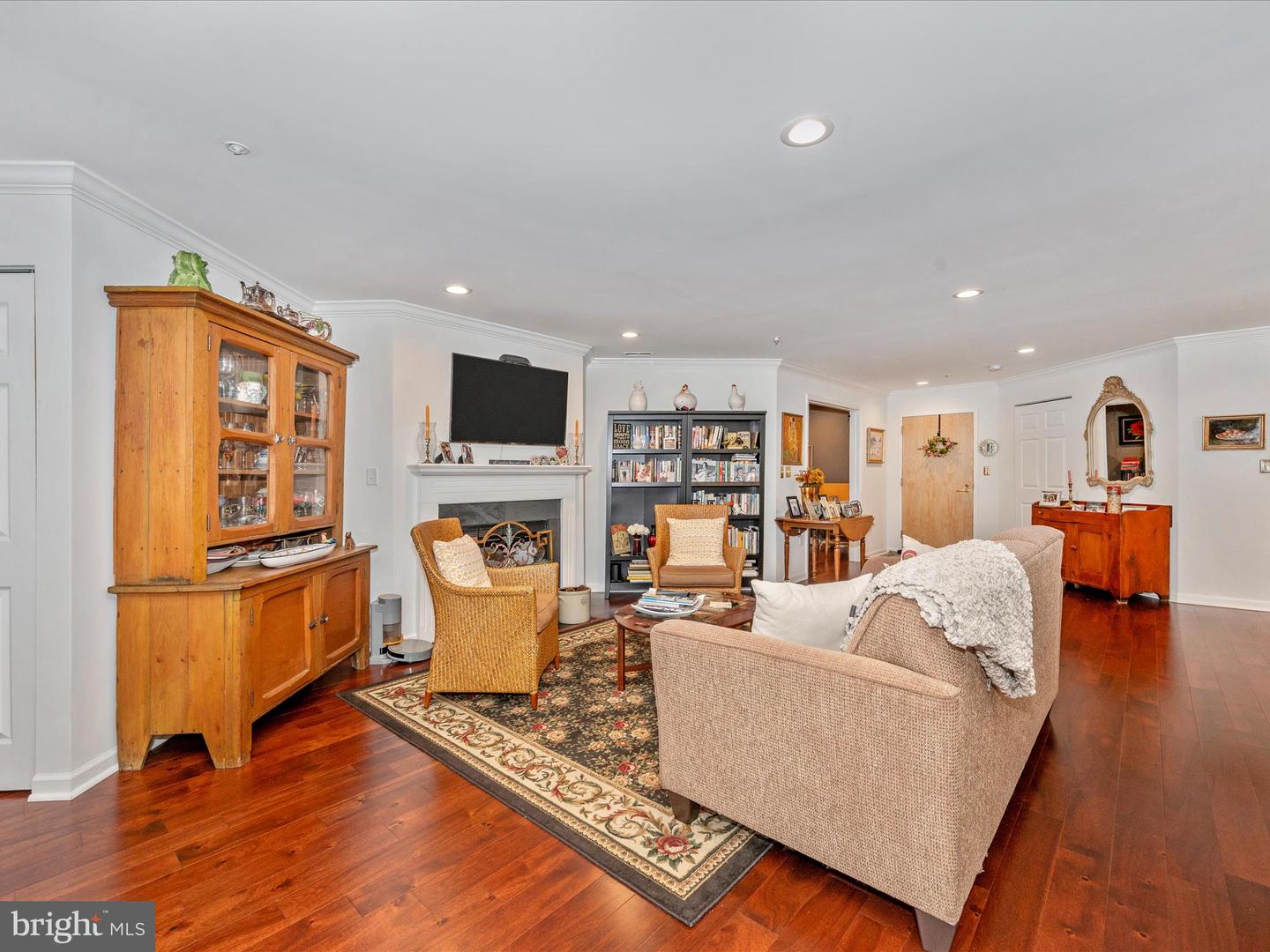 104 Mercer Ct #11 2b