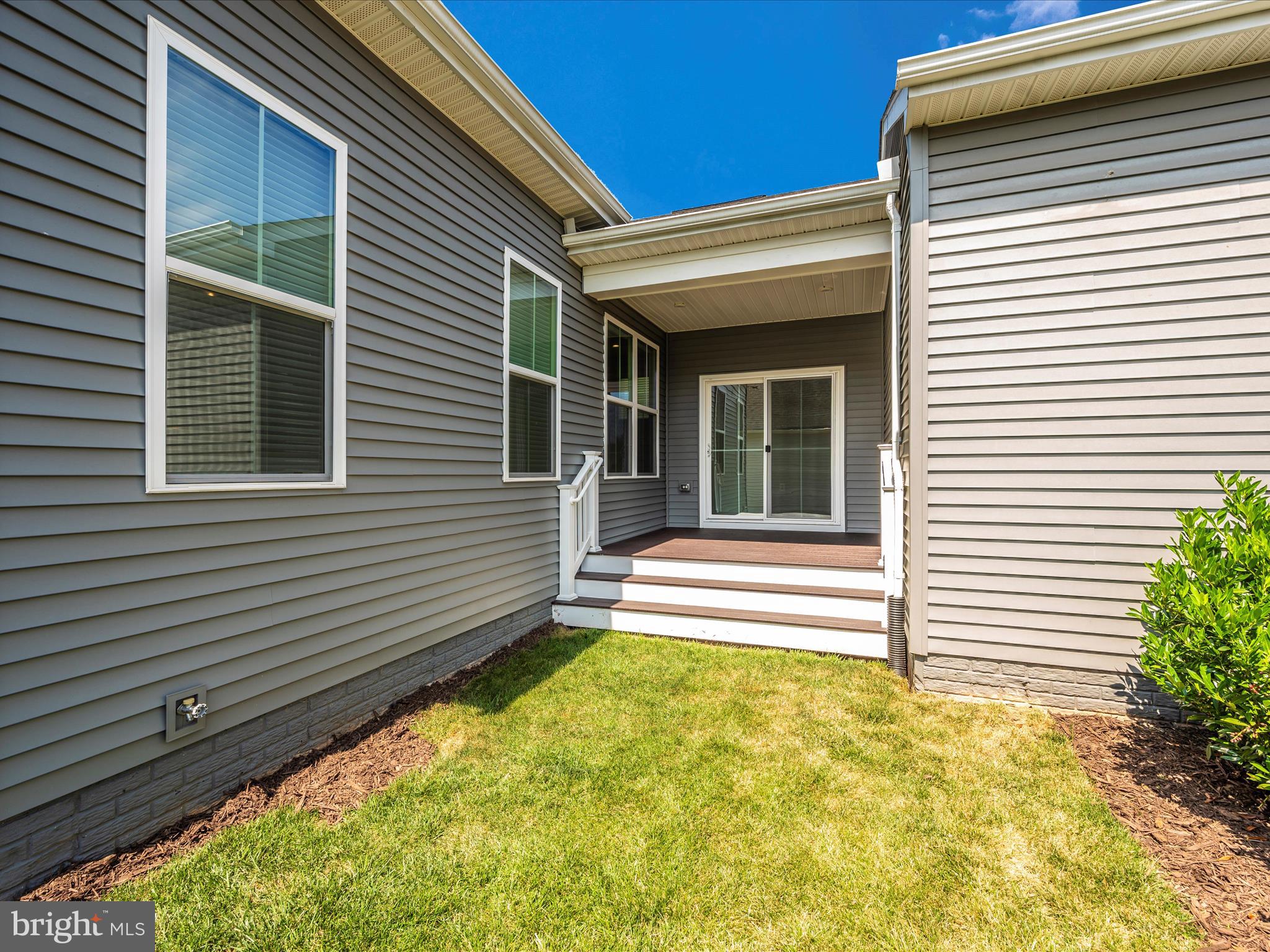 1611 Trotter St