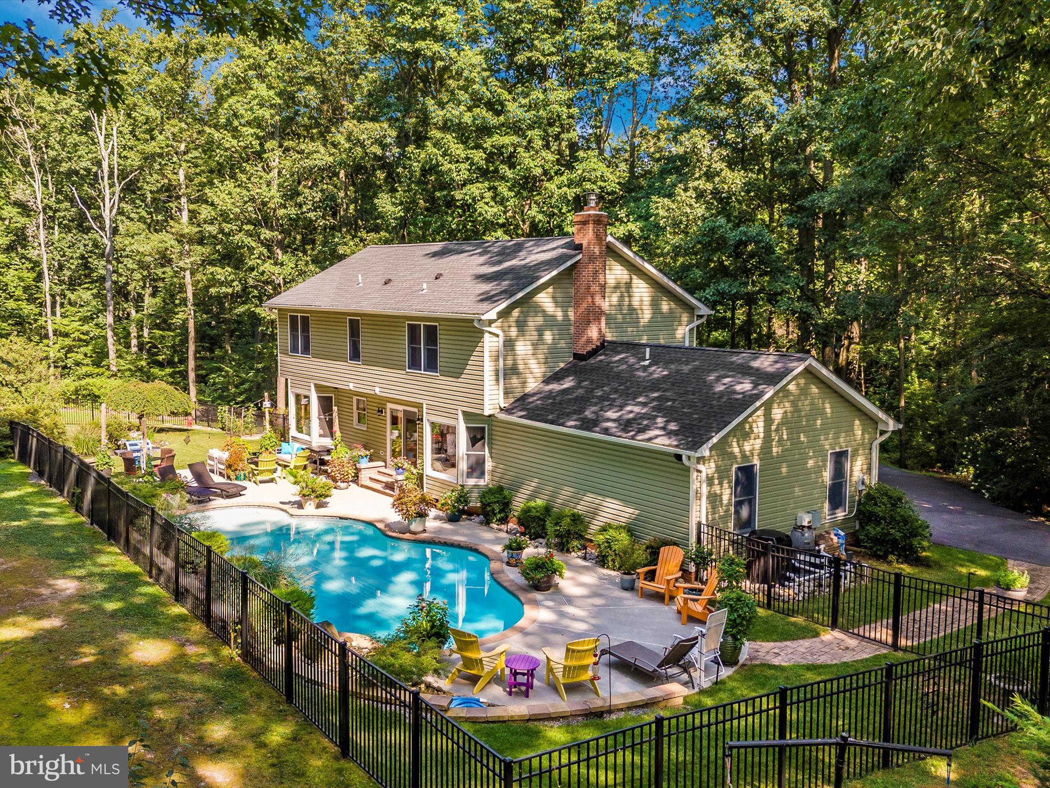 12348-A Sherwood Forest Dr