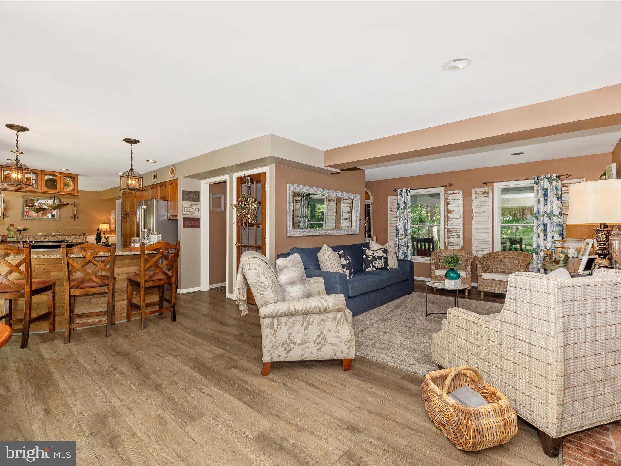 12348-A Sherwood Forest Dr