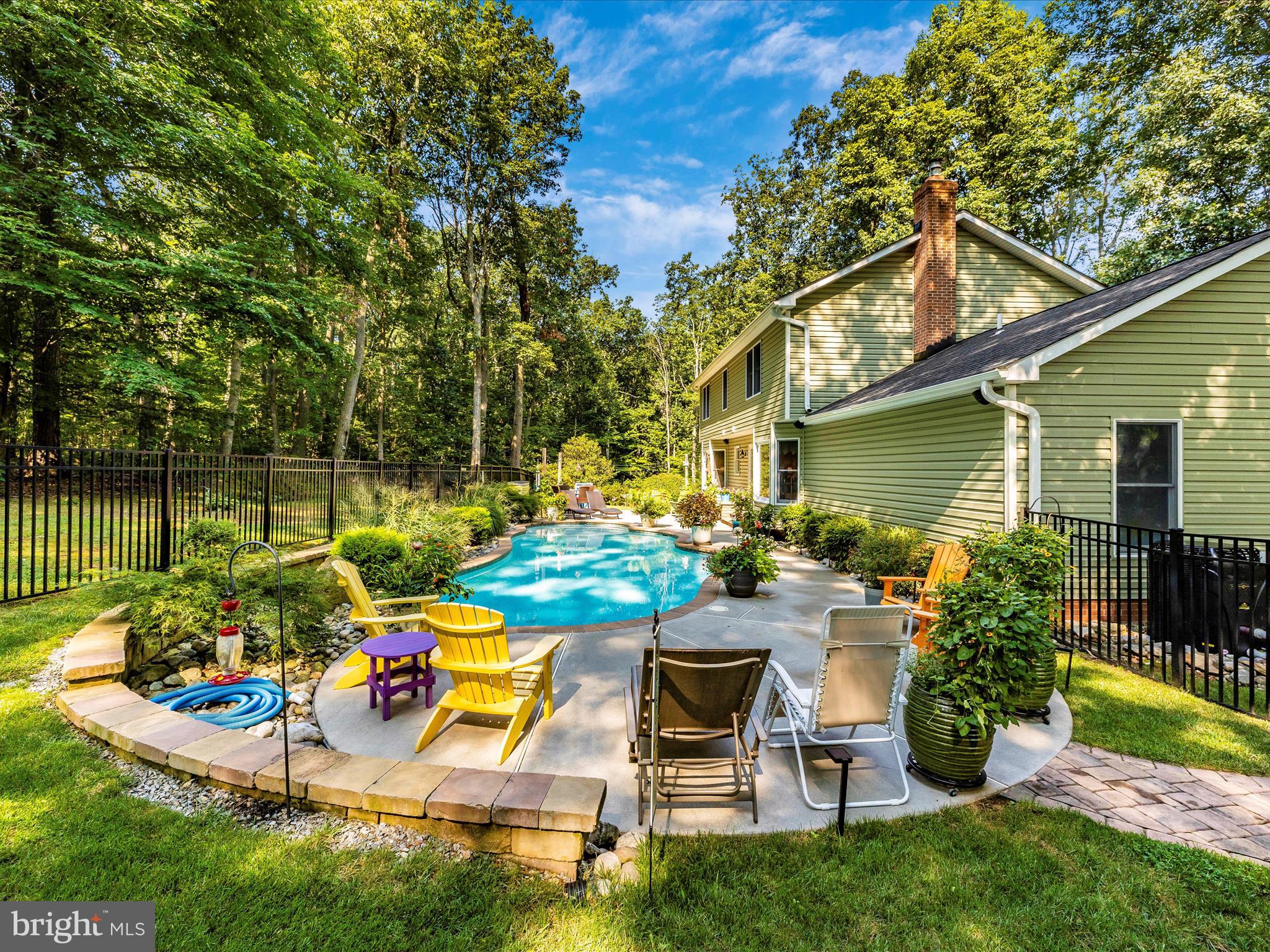 12348-A Sherwood Forest Dr