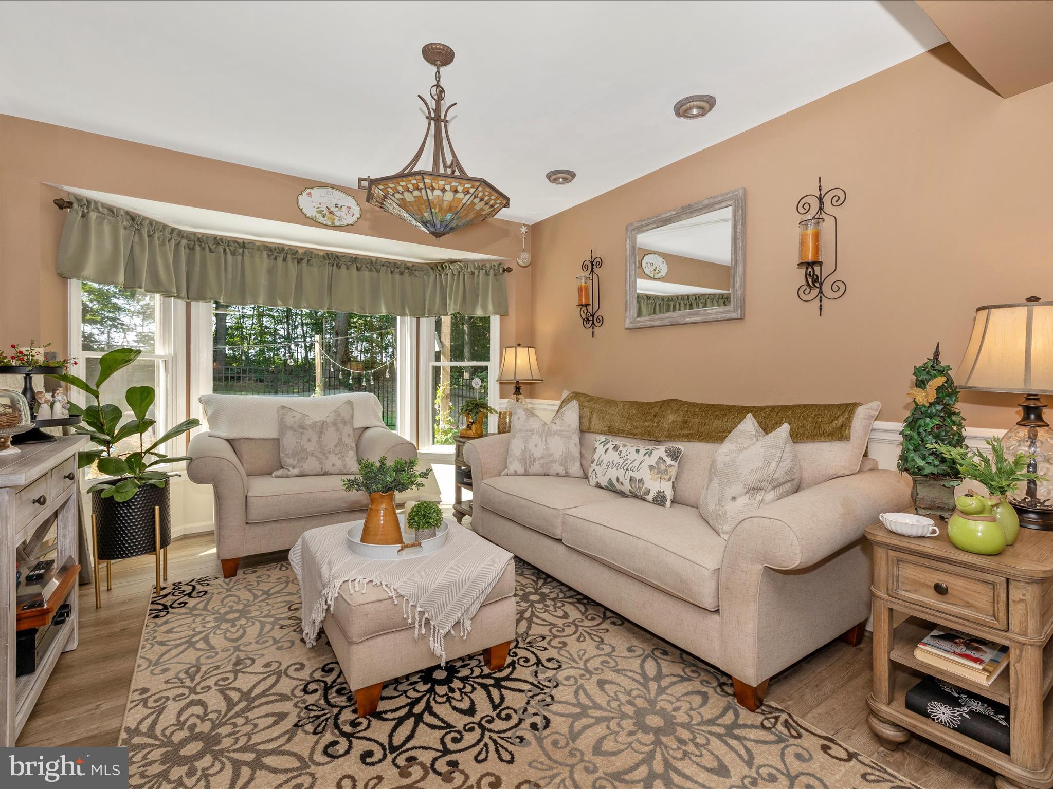 12348-A Sherwood Forest Dr