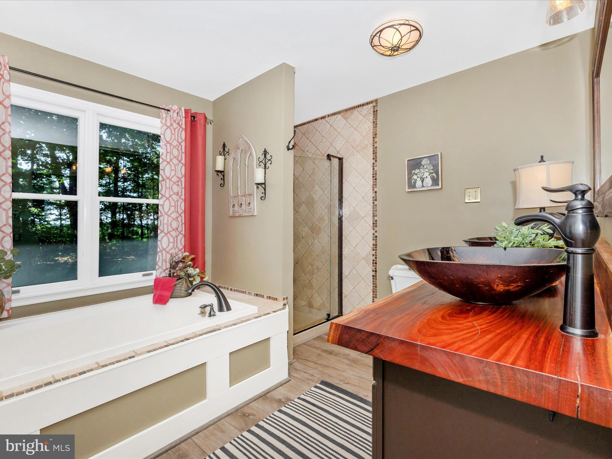 12348-A Sherwood Forest Dr