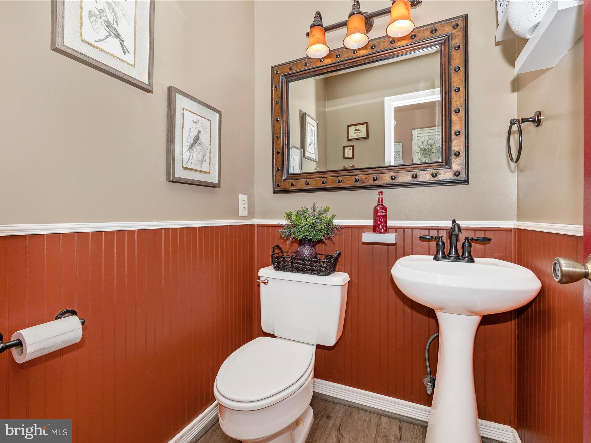 12348-A Sherwood Forest Dr