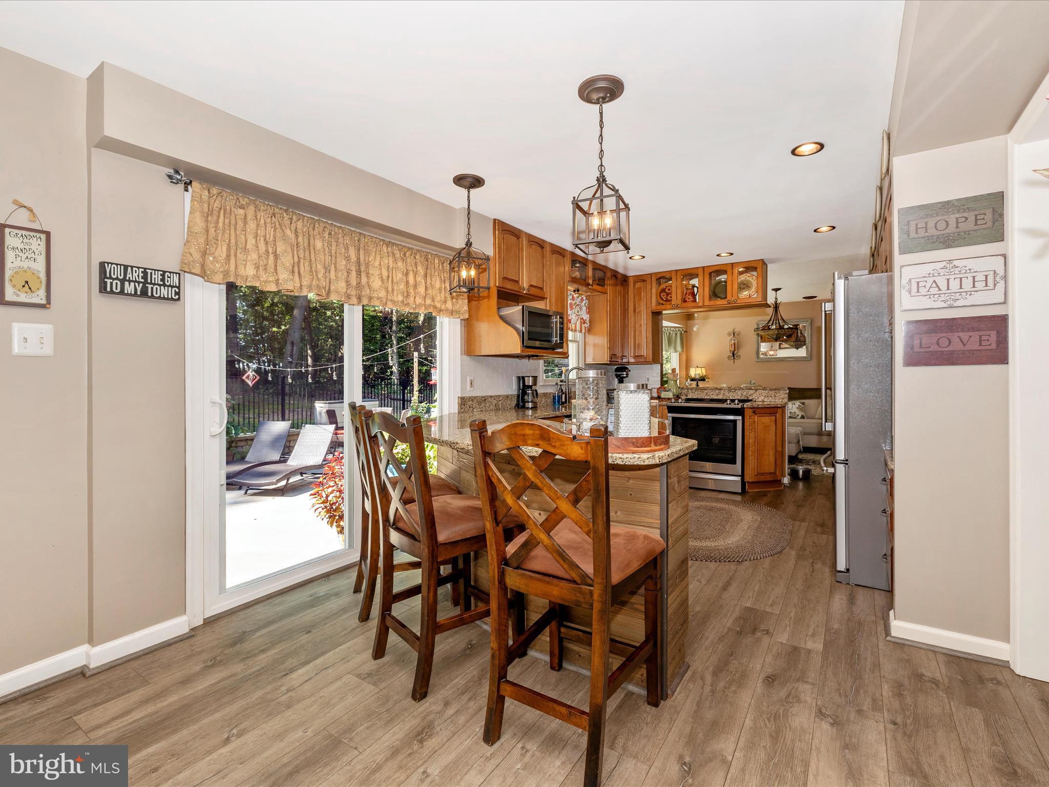 12348-A Sherwood Forest Dr