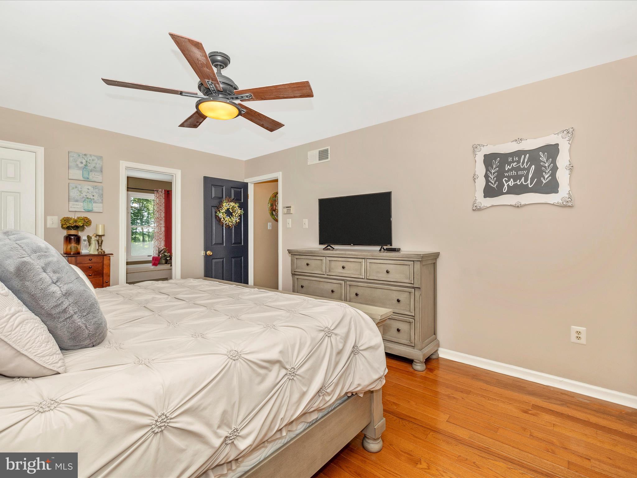 12348-A Sherwood Forest Dr