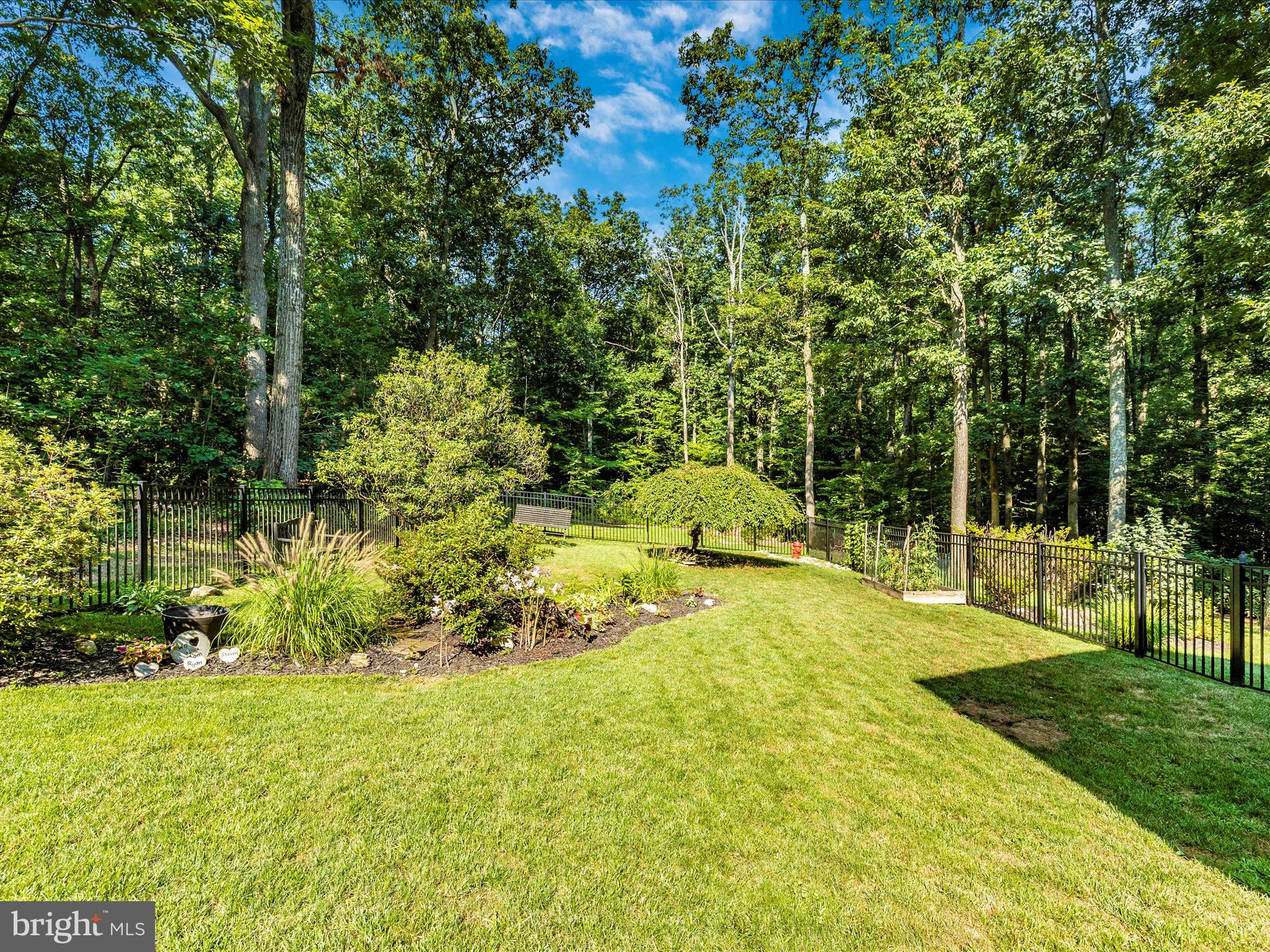 12348-A Sherwood Forest Dr