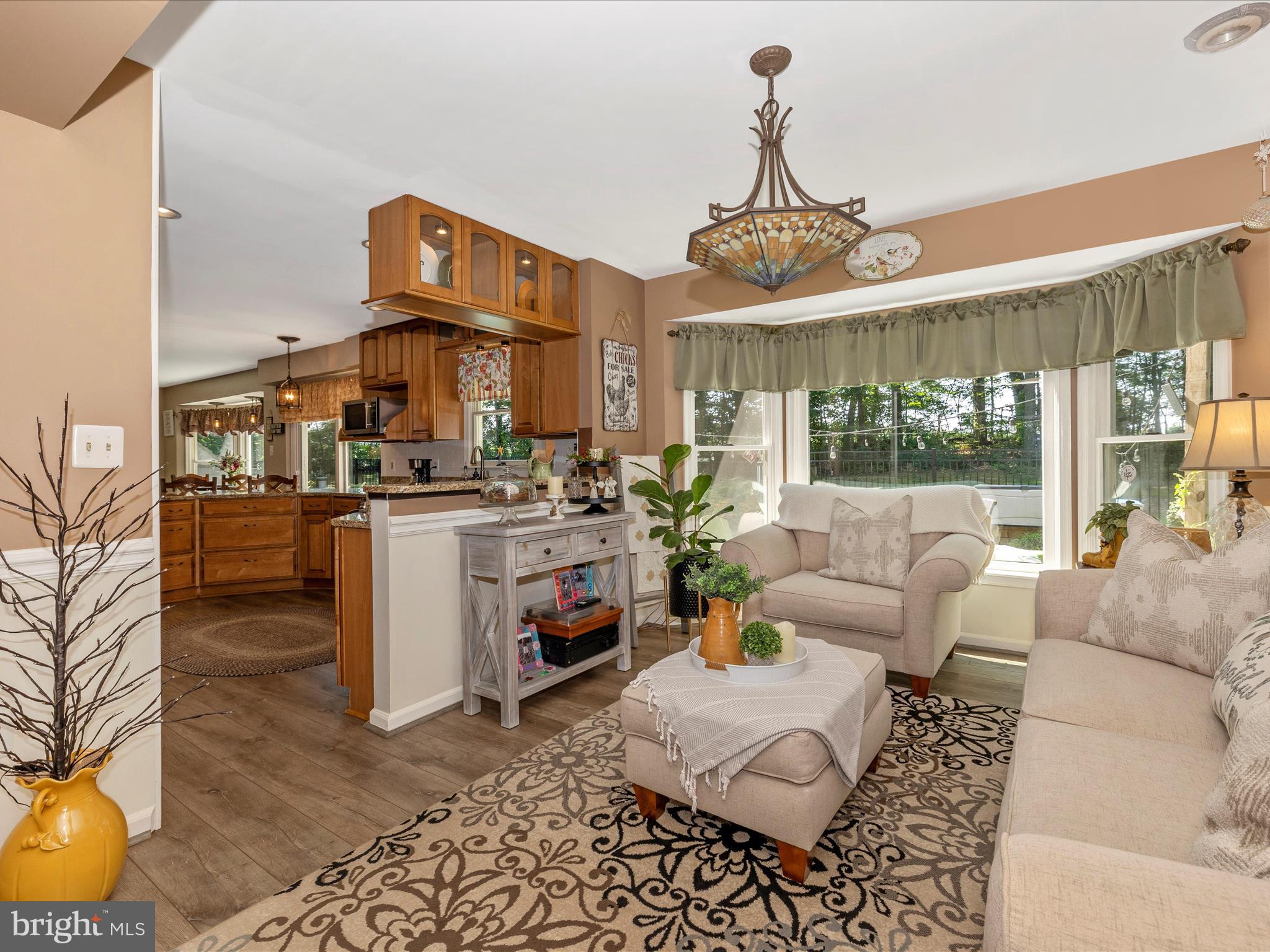 12348-A Sherwood Forest Dr