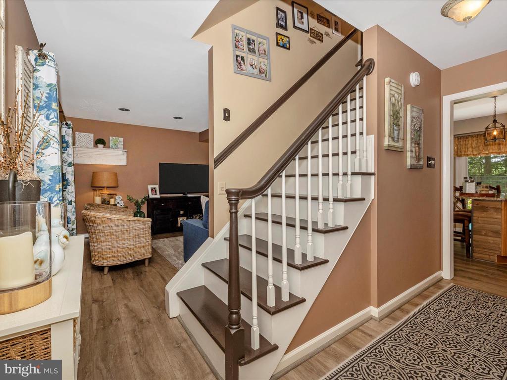 12348-A Sherwood Forest Dr