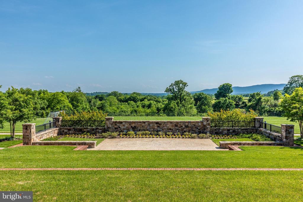 700 Kaplon Ct