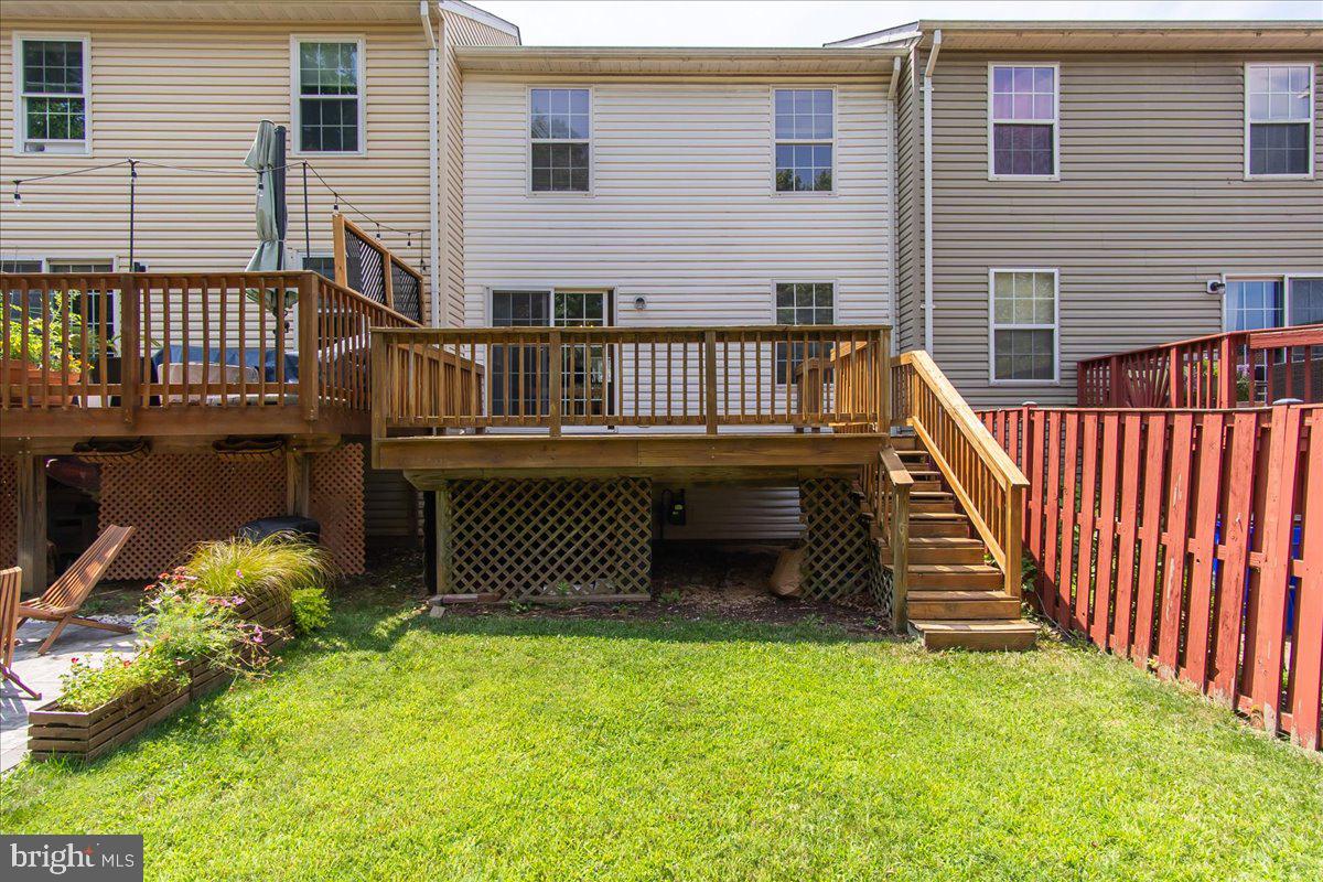 5627 Queen Anne Ct