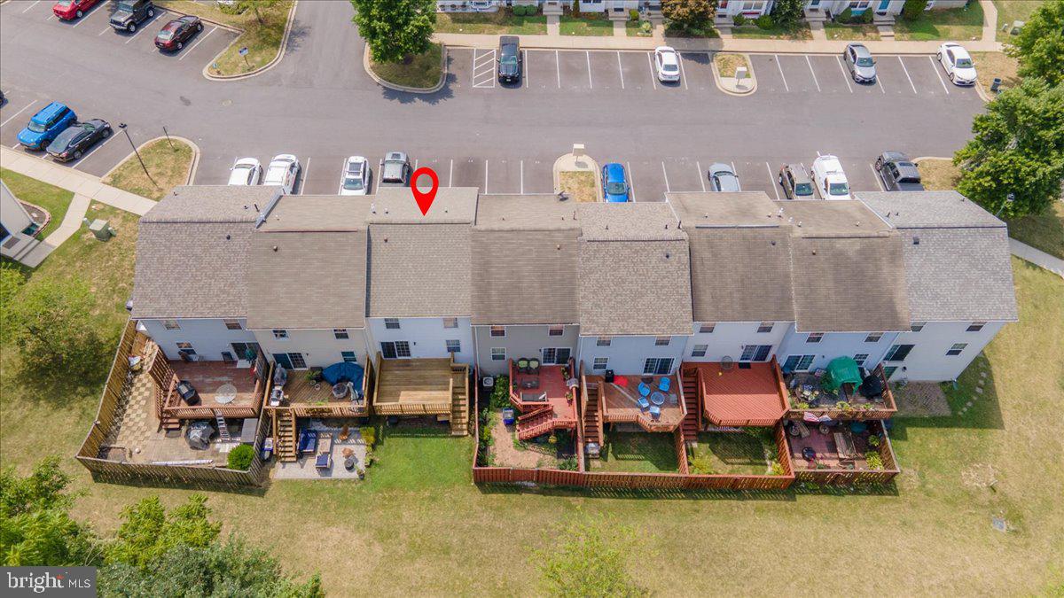 5627 Queen Anne Ct