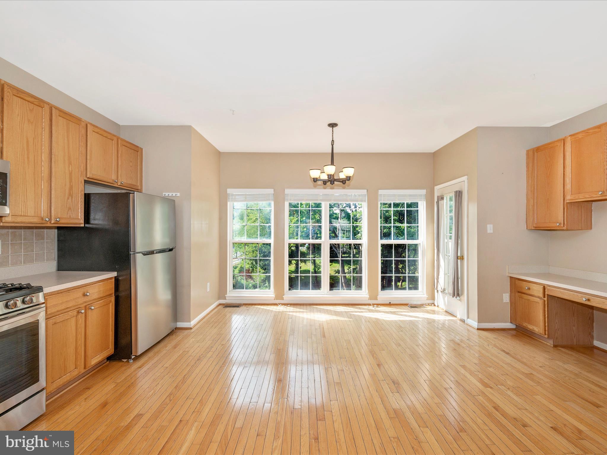 503 Ellison Ct