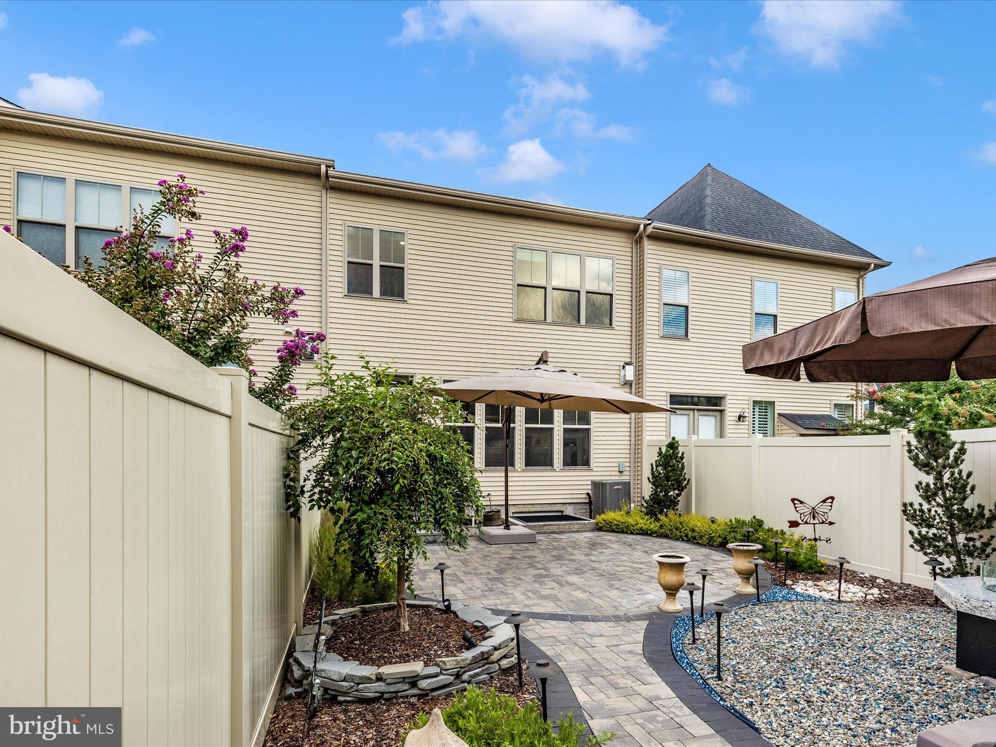 2827 Mill Island Pkwy