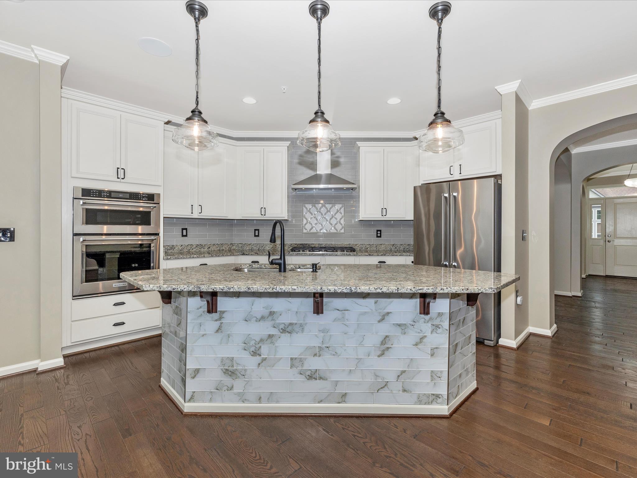 2827 Mill Island Pkwy
