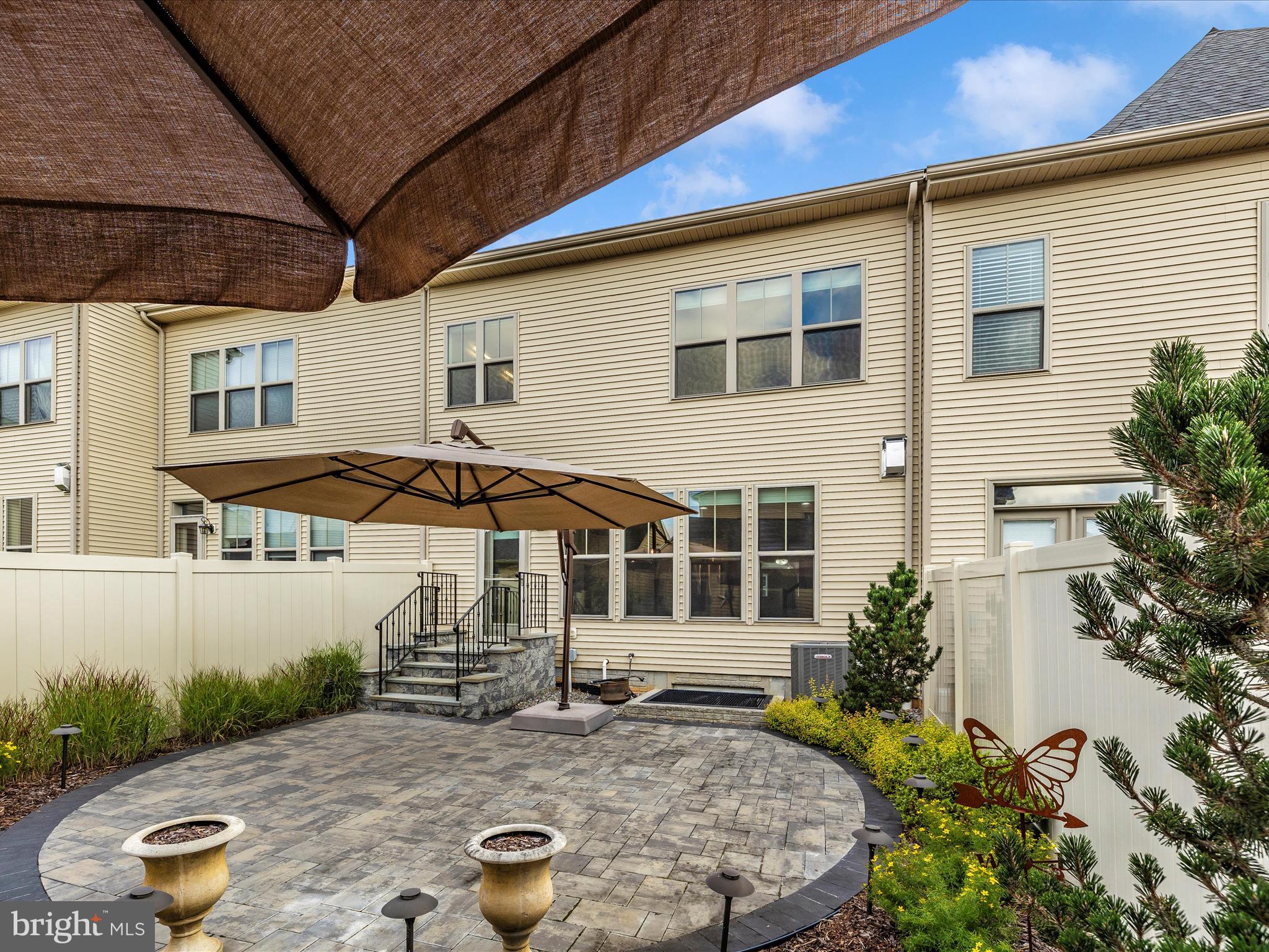 2827 Mill Island Pkwy