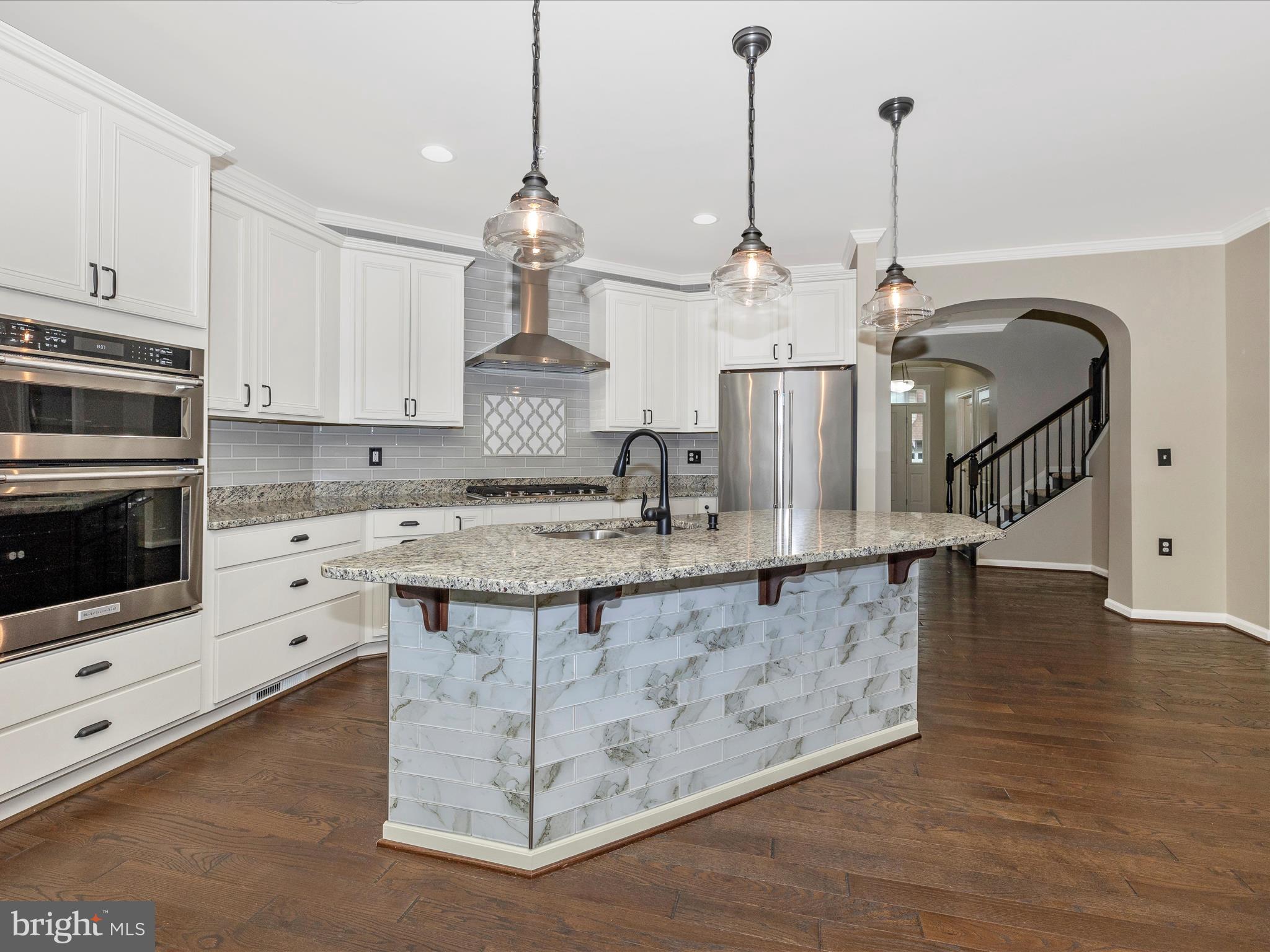2827 Mill Island Pkwy