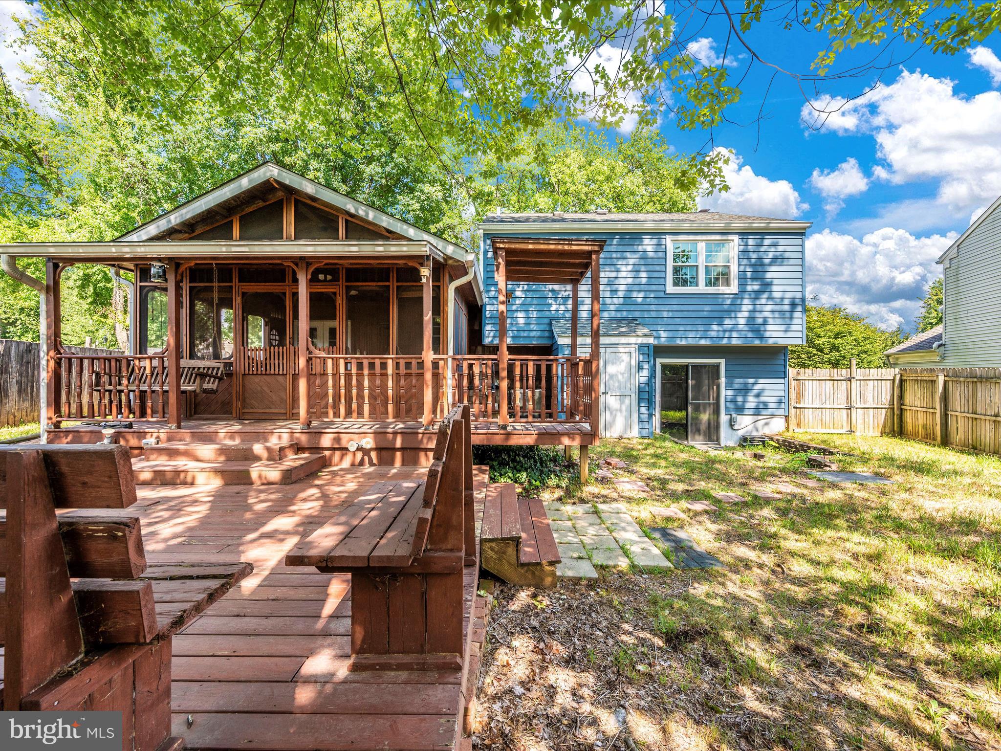 1524 Andover Ln