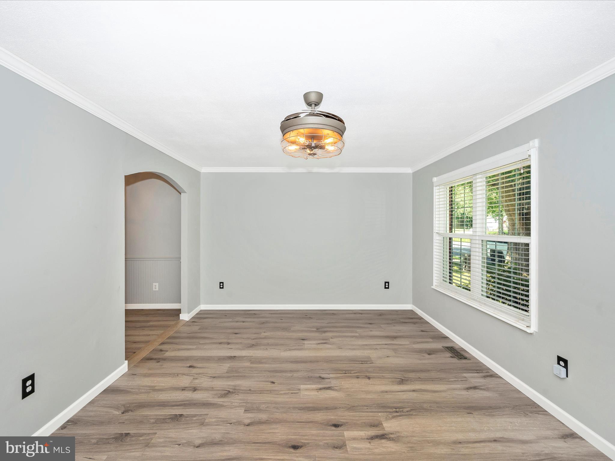 1524 Andover Ln
